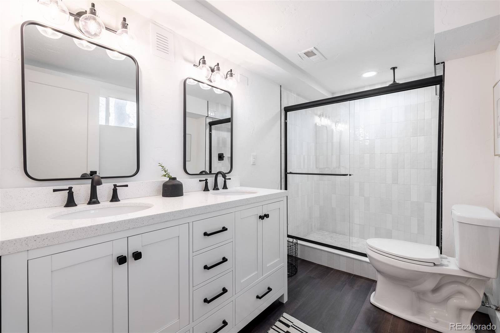MLS Image #15 for 1525  ulster street,denver, Colorado