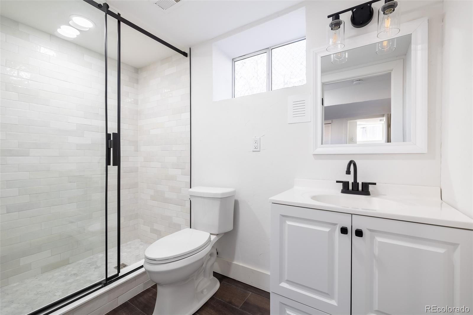 MLS Image #18 for 1525  ulster street,denver, Colorado