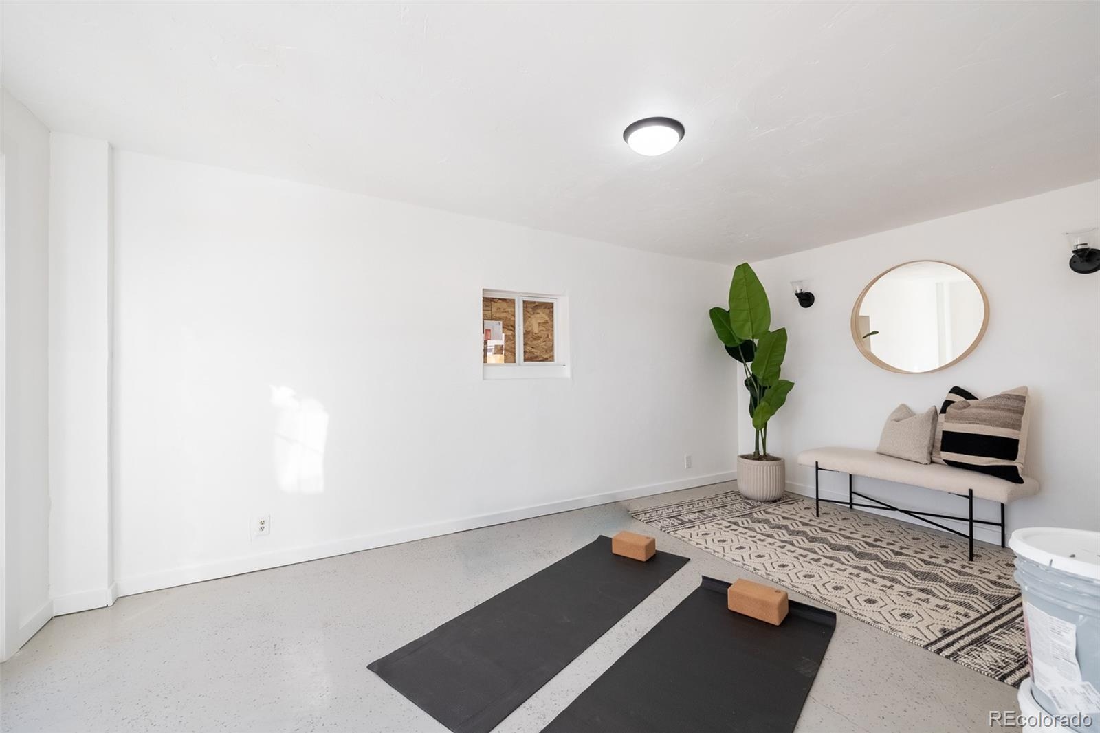 MLS Image #20 for 1525  ulster street,denver, Colorado