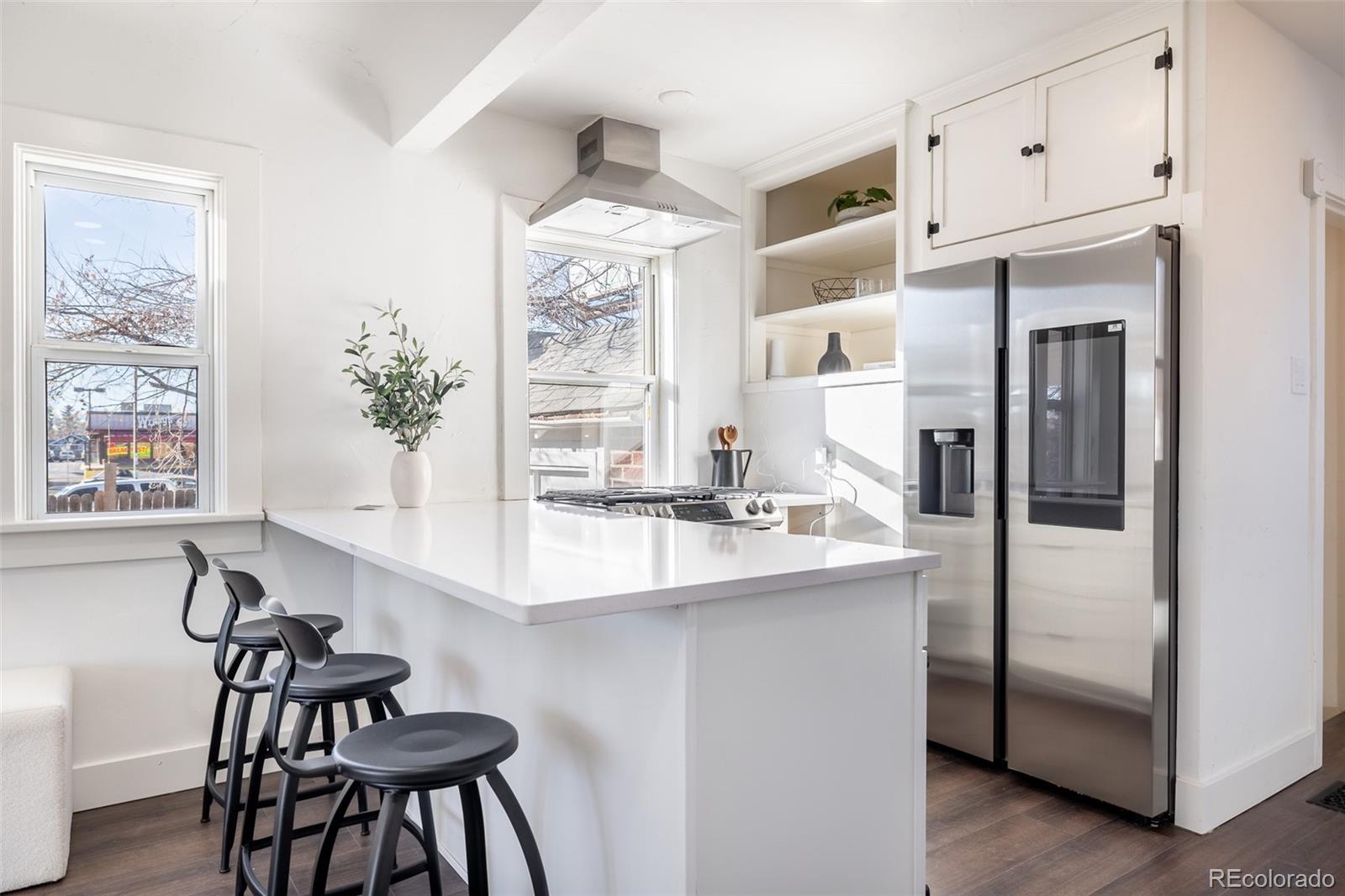 MLS Image #6 for 1525  ulster street,denver, Colorado