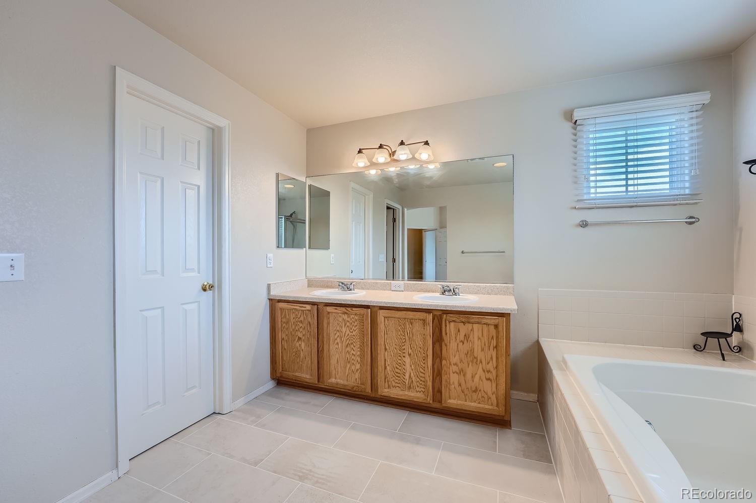 MLS Image #21 for 2937 s lisbon way,aurora, Colorado