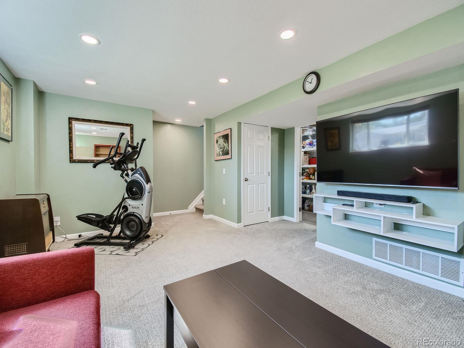 MLS Image #20 for 10479  king circle,westminster, Colorado