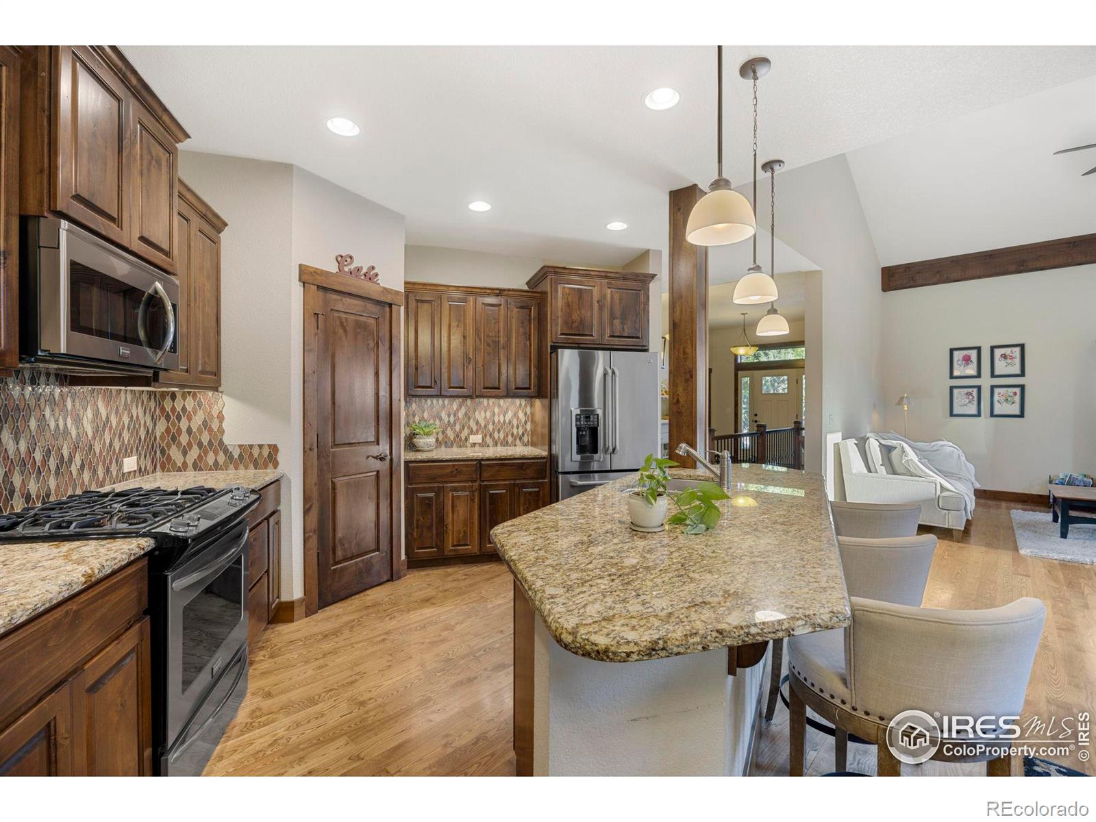 MLS Image #10 for 158  two moons drive,loveland, Colorado