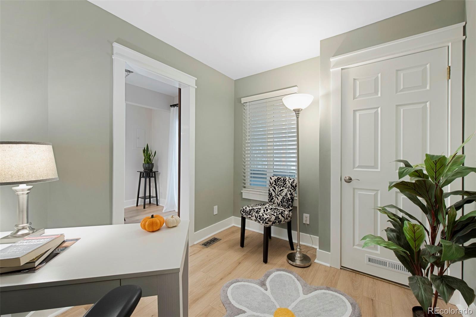 MLS Image #10 for 8500 e jefferson avenue,denver, Colorado