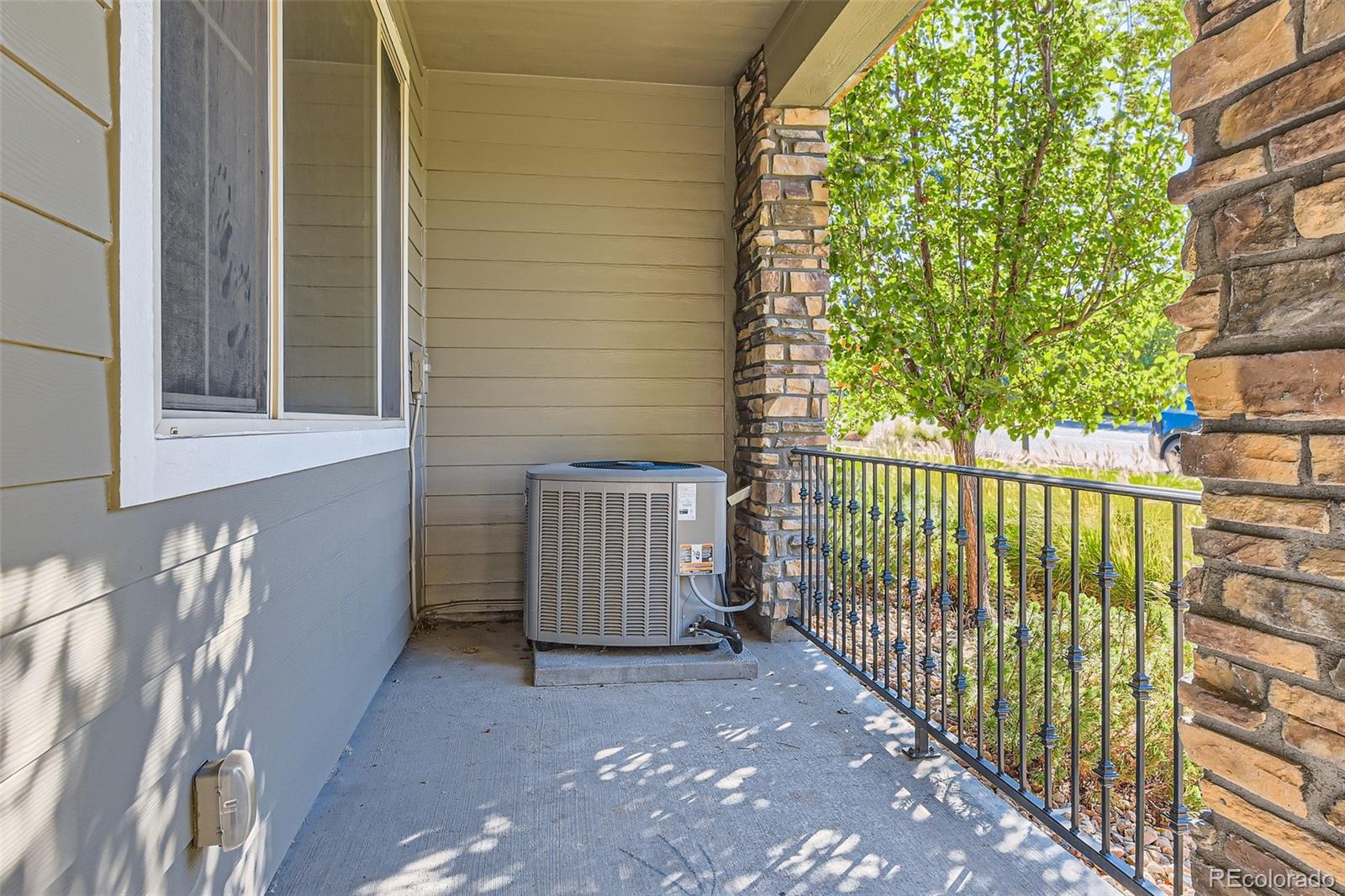 MLS Image #3 for 9000 e phillips drive,centennial, Colorado