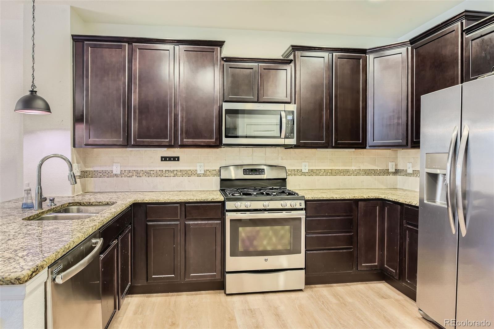 MLS Image #8 for 9000 e phillips drive,centennial, Colorado