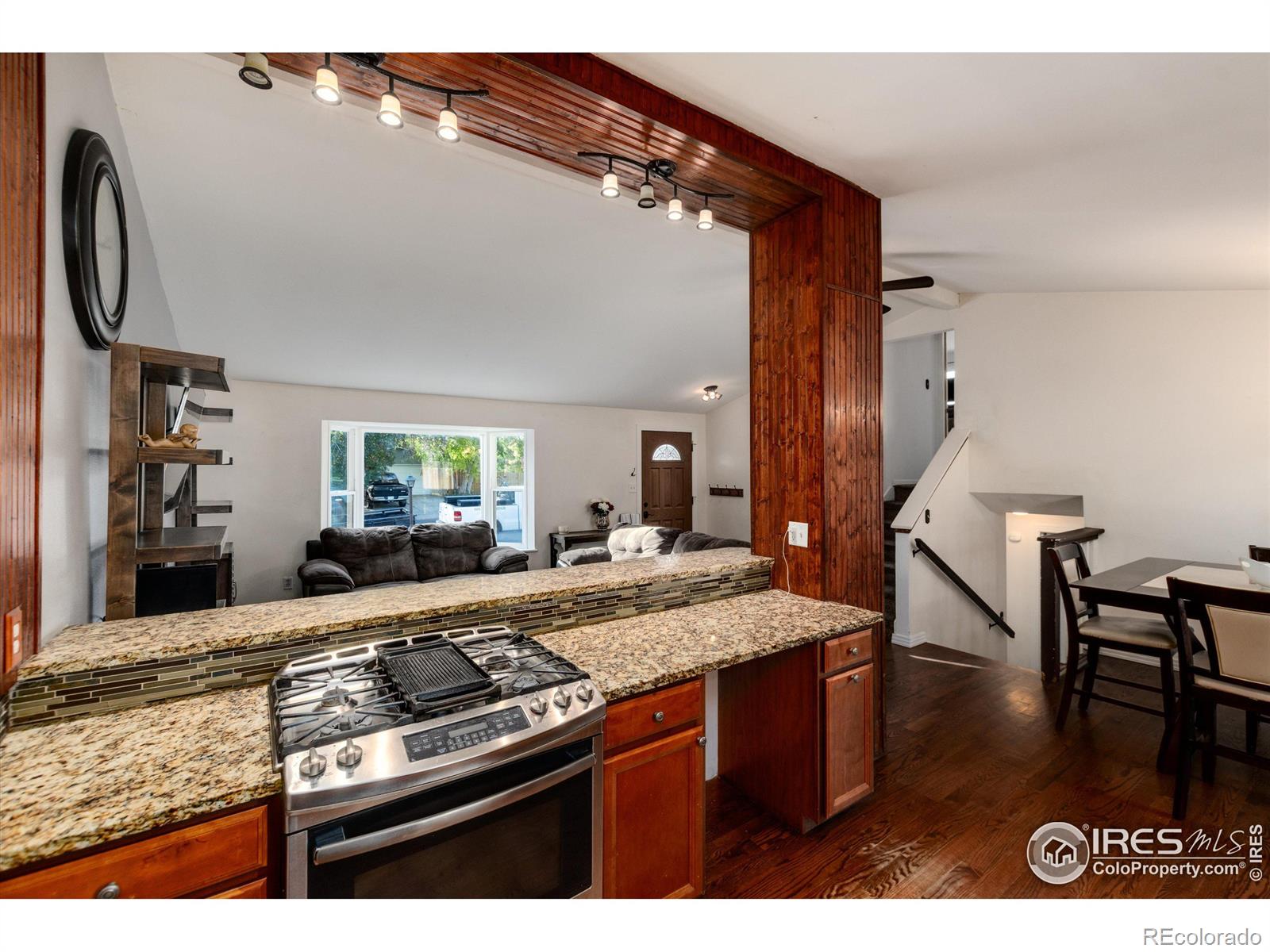 MLS Image #9 for 669  buchanan lane,longmont, Colorado