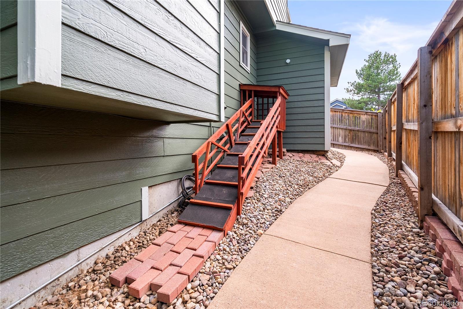 MLS Image #4 for 9964  deer creek street,highlands ranch, Colorado