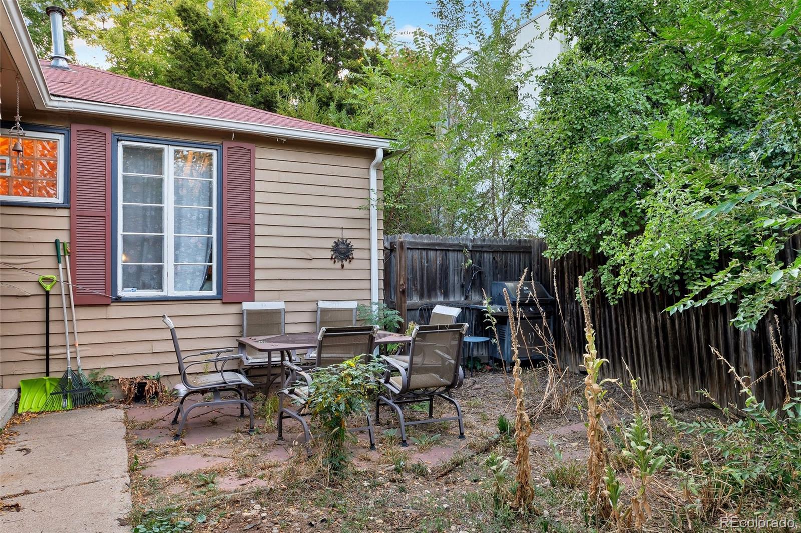 MLS Image #12 for 2572 s vine street,denver, Colorado