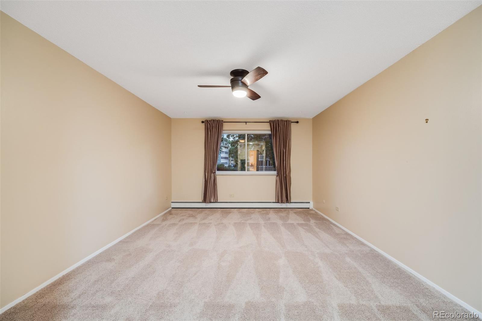 MLS Image #18 for 350 s clinton street,denver, Colorado