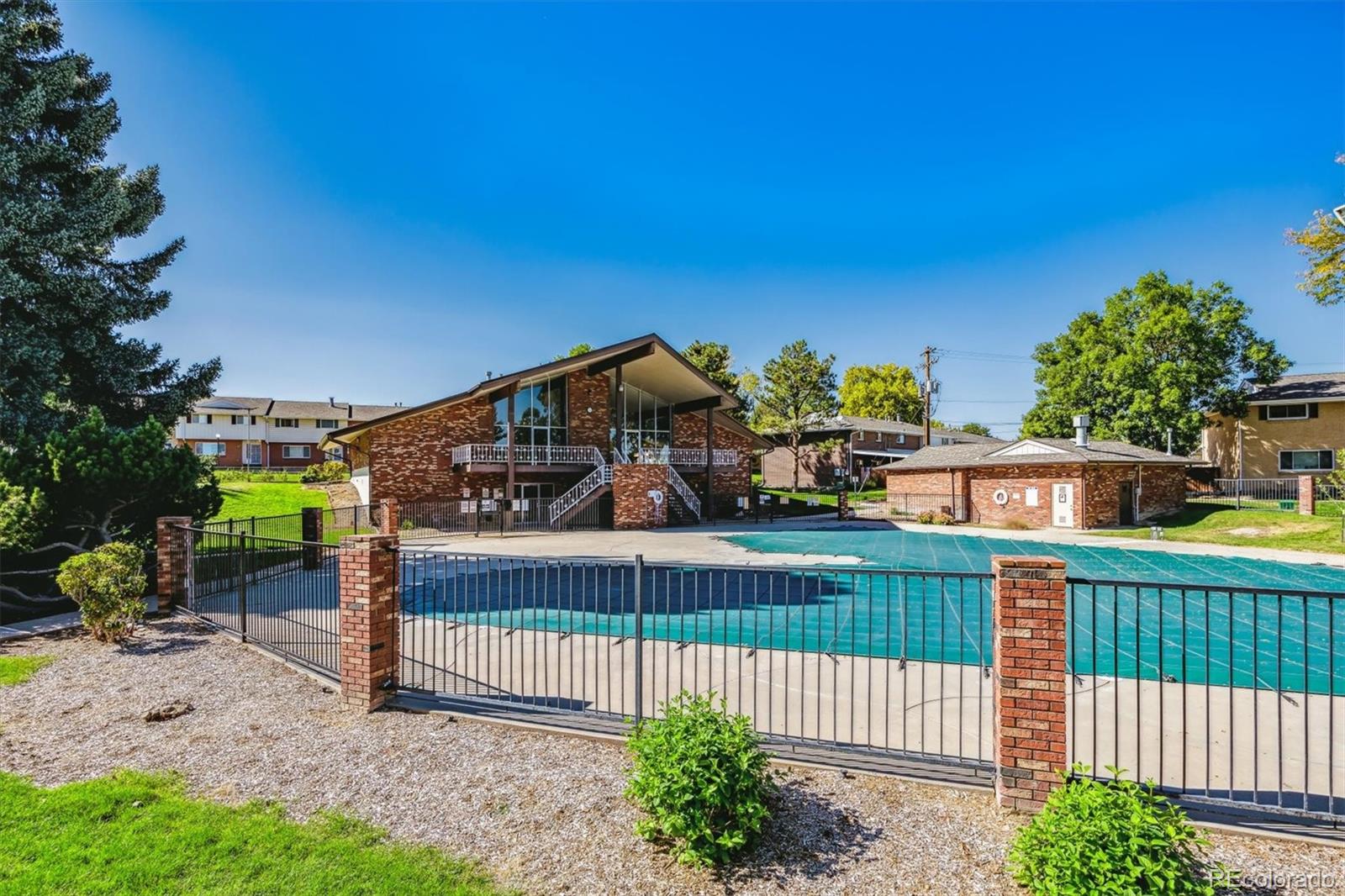 MLS Image #23 for 9177 e oxford drive,denver, Colorado