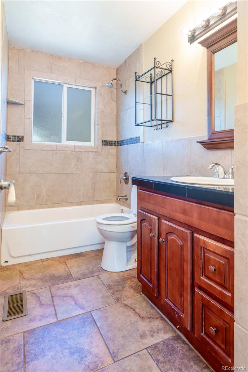 MLS Image #23 for 14663  march drive,denver, Colorado