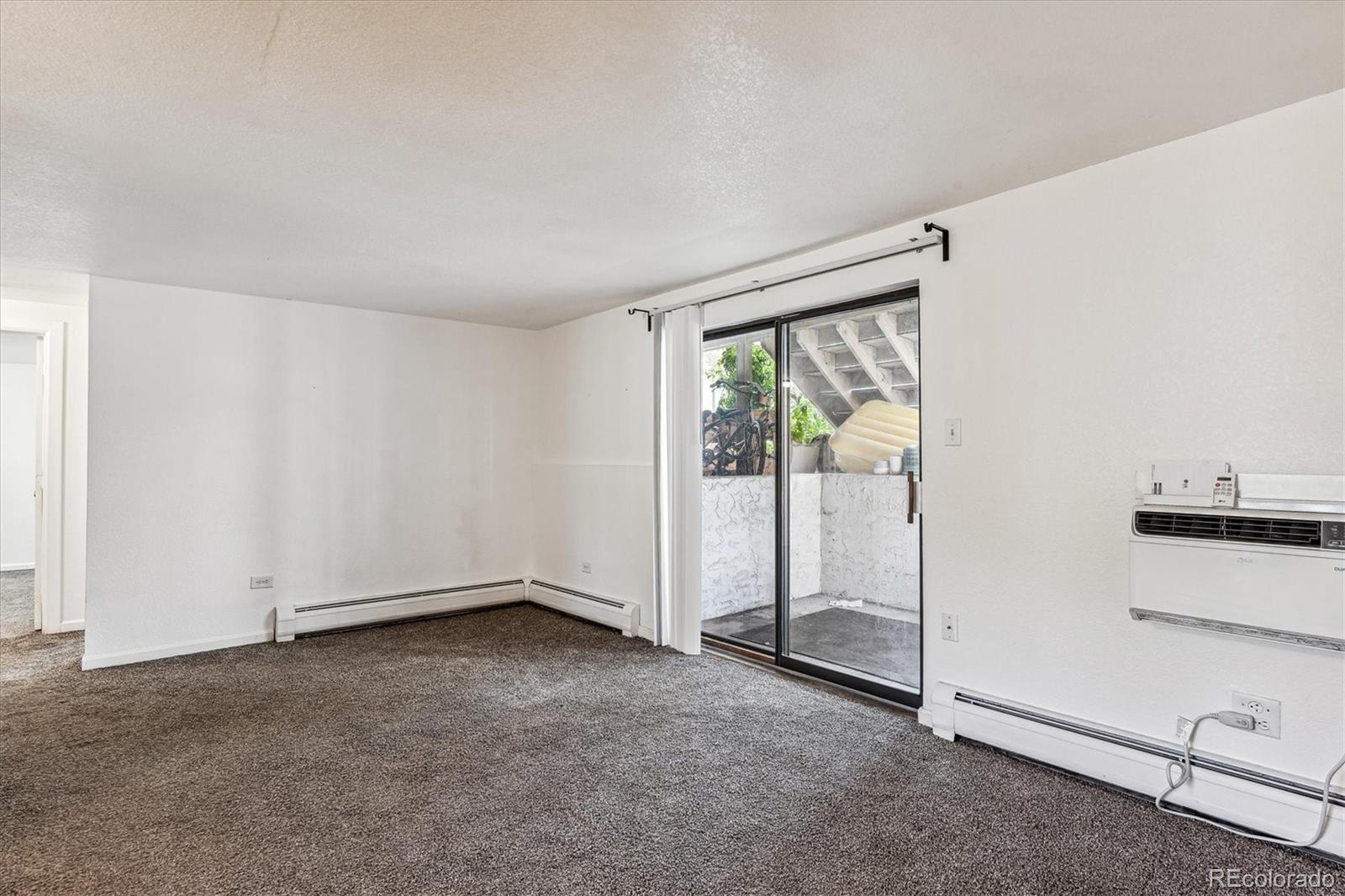 MLS Image #7 for 2700 s holly street,denver, Colorado