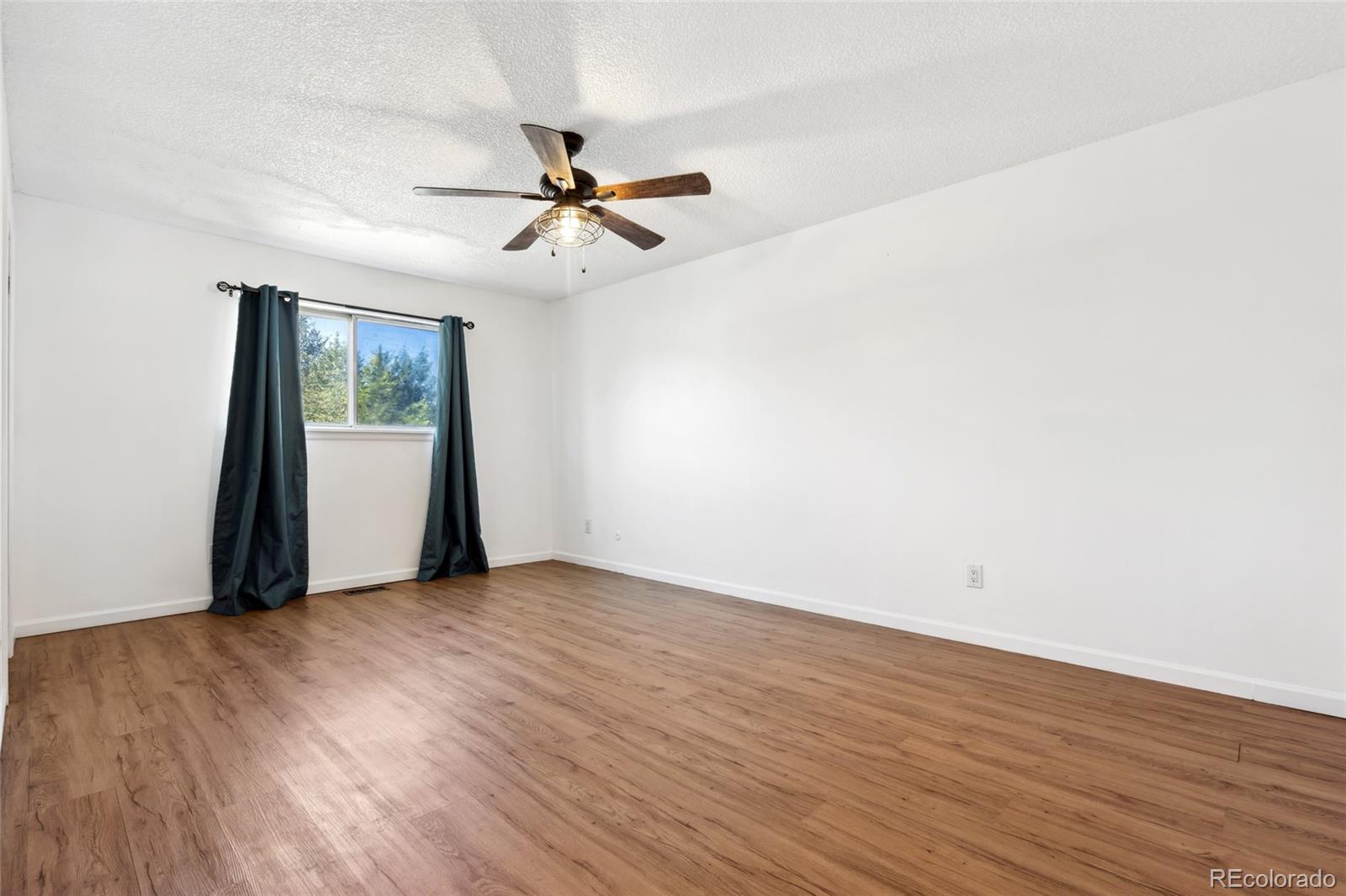 MLS Image #10 for 2205 s kittredge way,aurora, Colorado