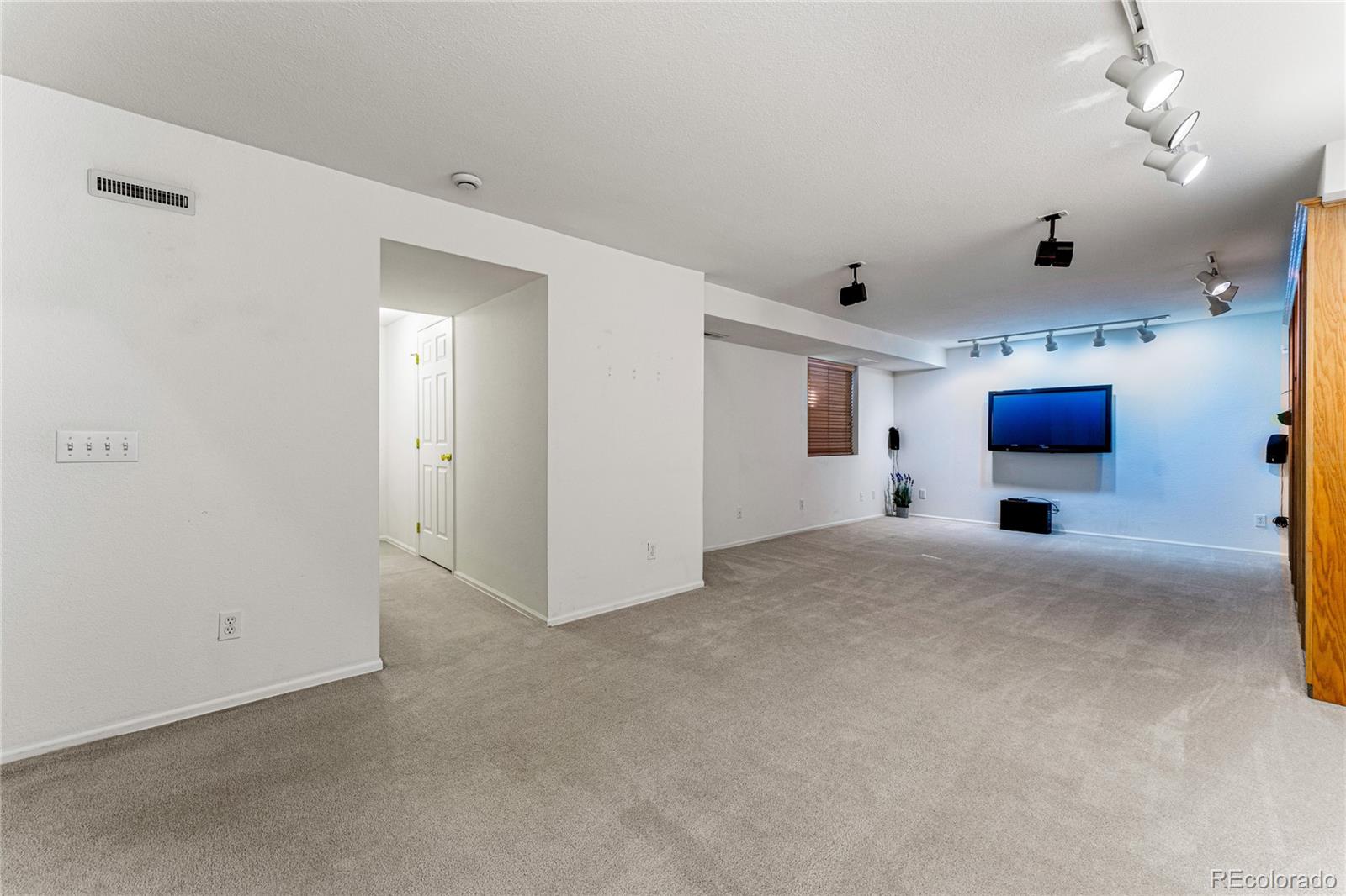 MLS Image #32 for 2994 w long drive,littleton, Colorado