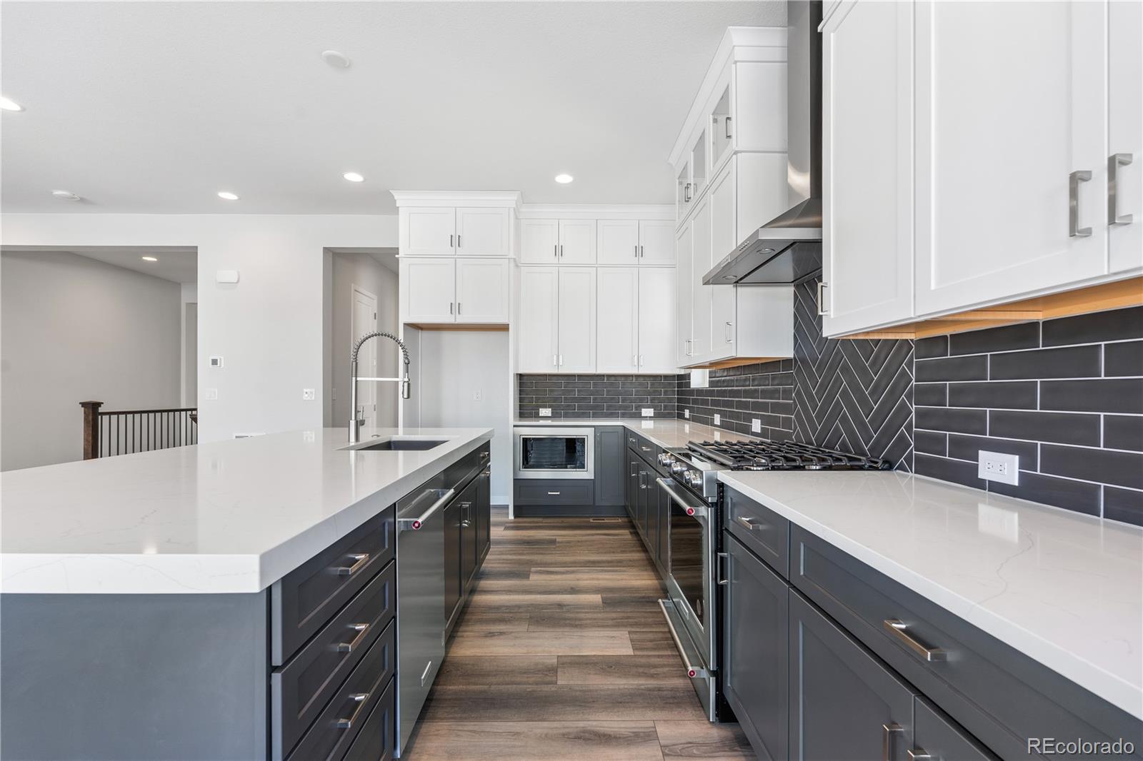 MLS Image #15 for 9688  winterset circle,littleton, Colorado