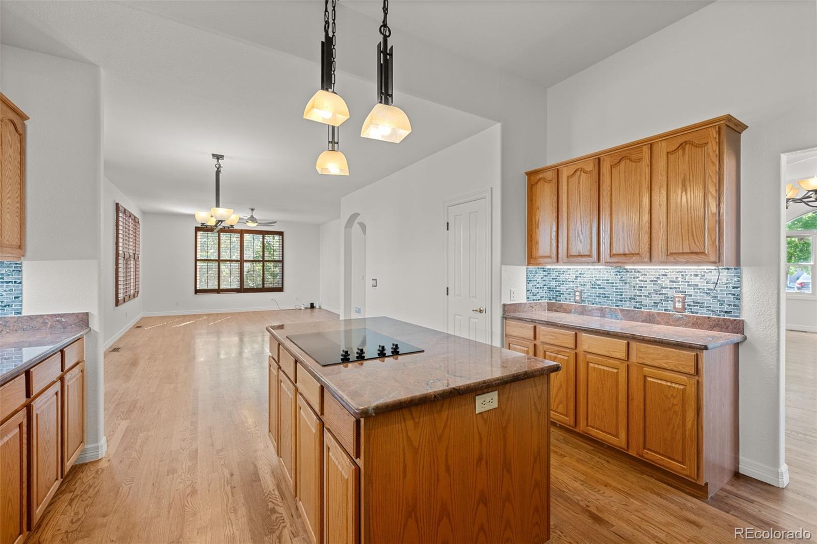 MLS Image #14 for 12755 w dakota avenue,lakewood, Colorado