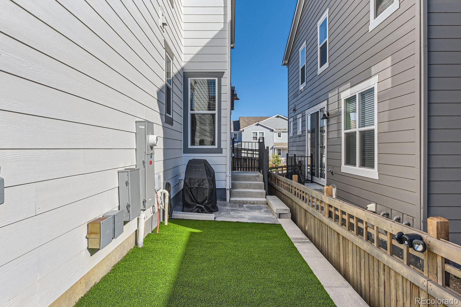 MLS Image #39 for 4571 s kipling circle,denver, Colorado