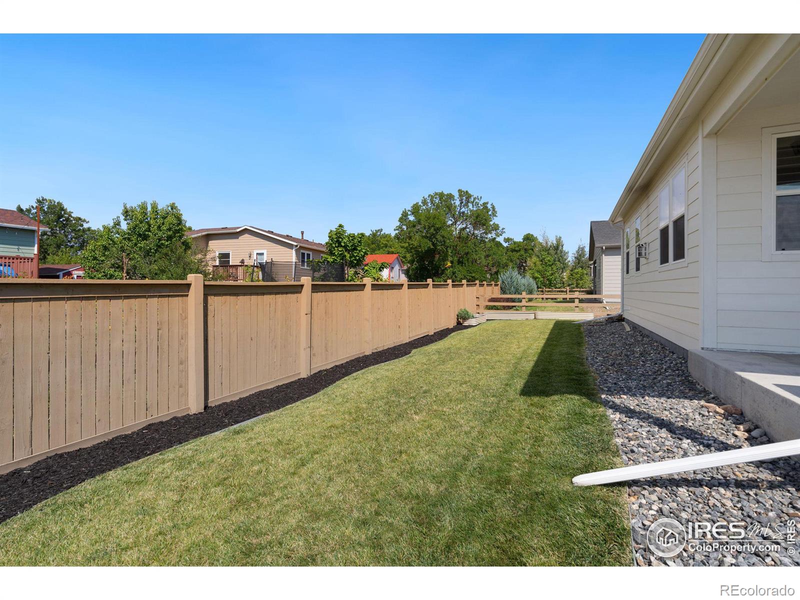 MLS Image #23 for 923  canyonlands street,berthoud, Colorado