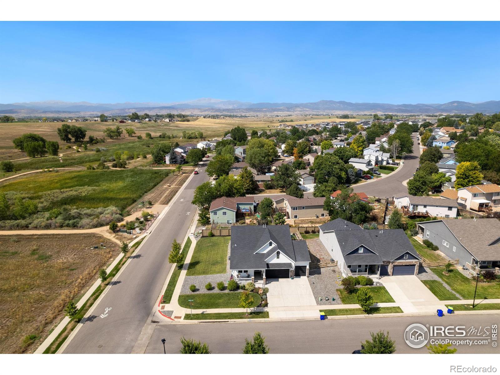 MLS Image #29 for 923  canyonlands street,berthoud, Colorado