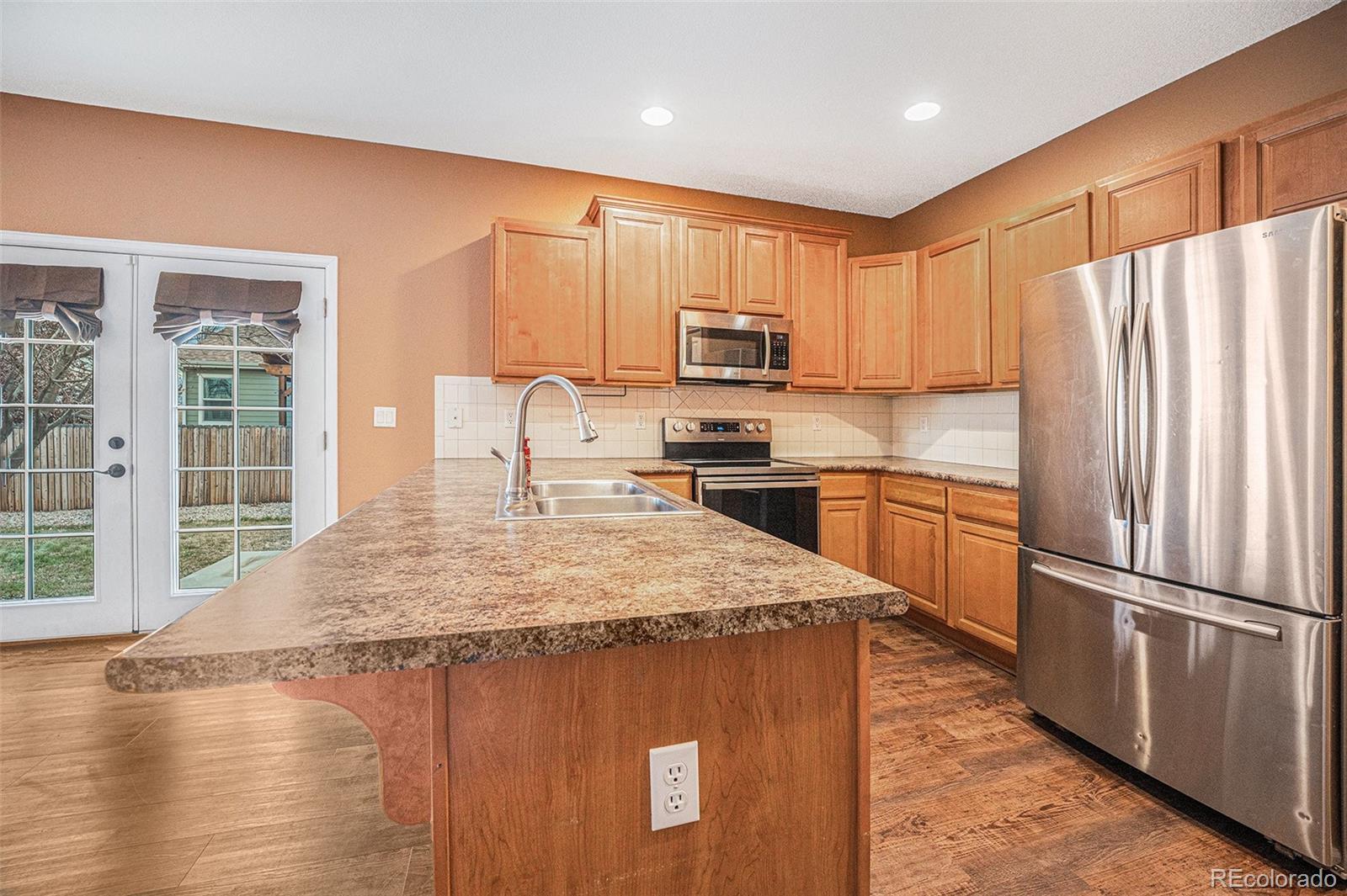 MLS Image #6 for 494  frontier lane,johnstown, Colorado