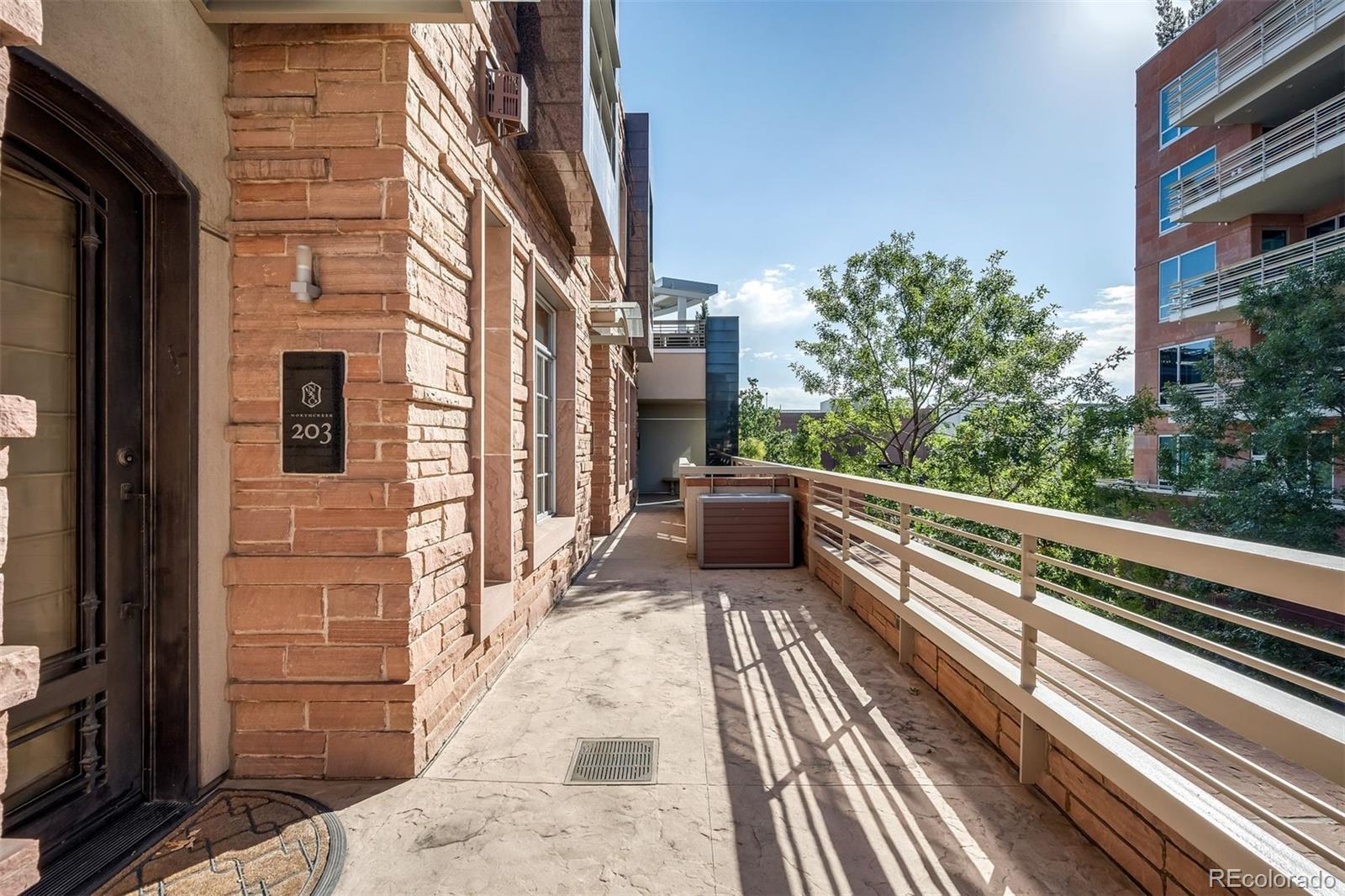 MLS Image #30 for 105 n fillmore street,denver, Colorado