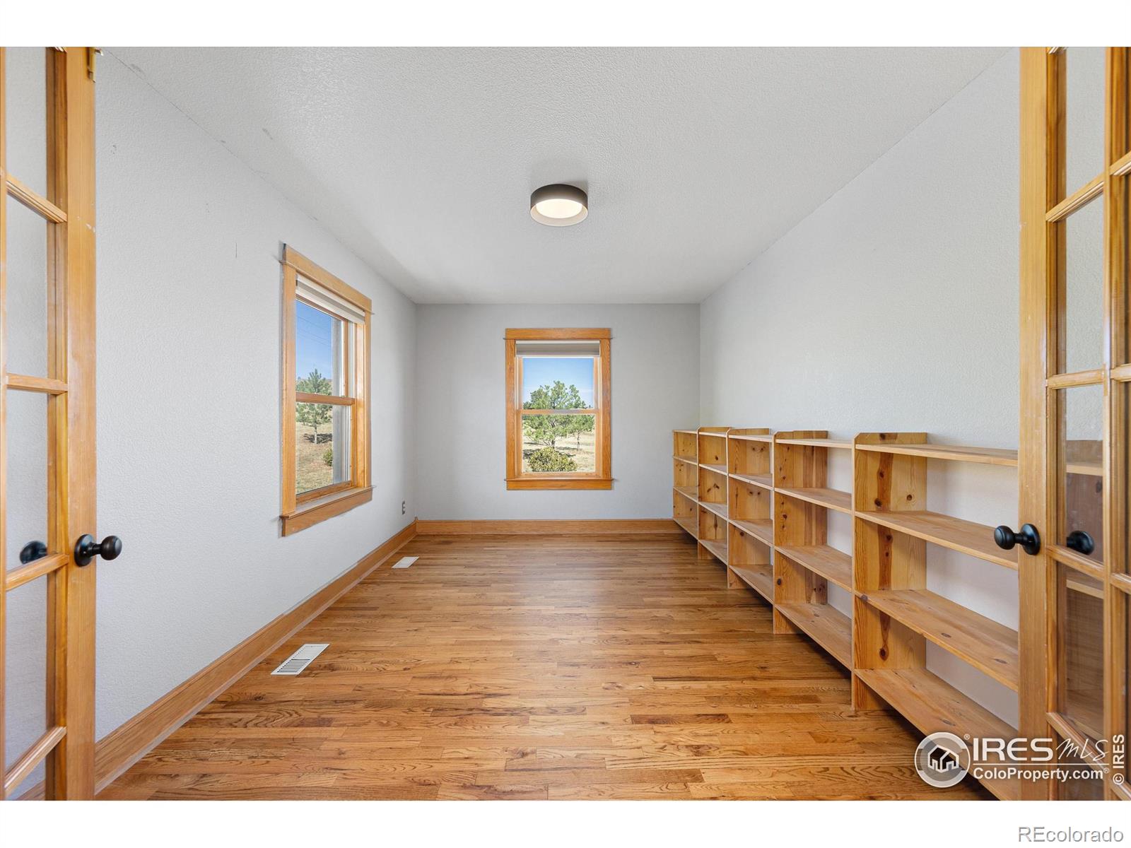 MLS Image #38 for 3070  suri trail,bellvue, Colorado