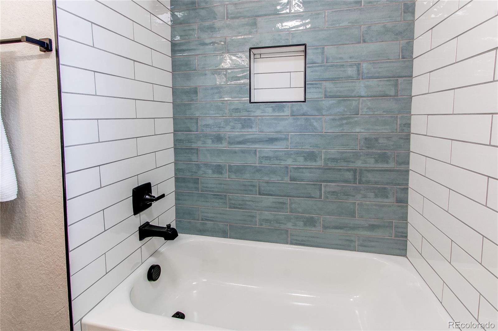 MLS Image #13 for 20  college court,longmont, Colorado
