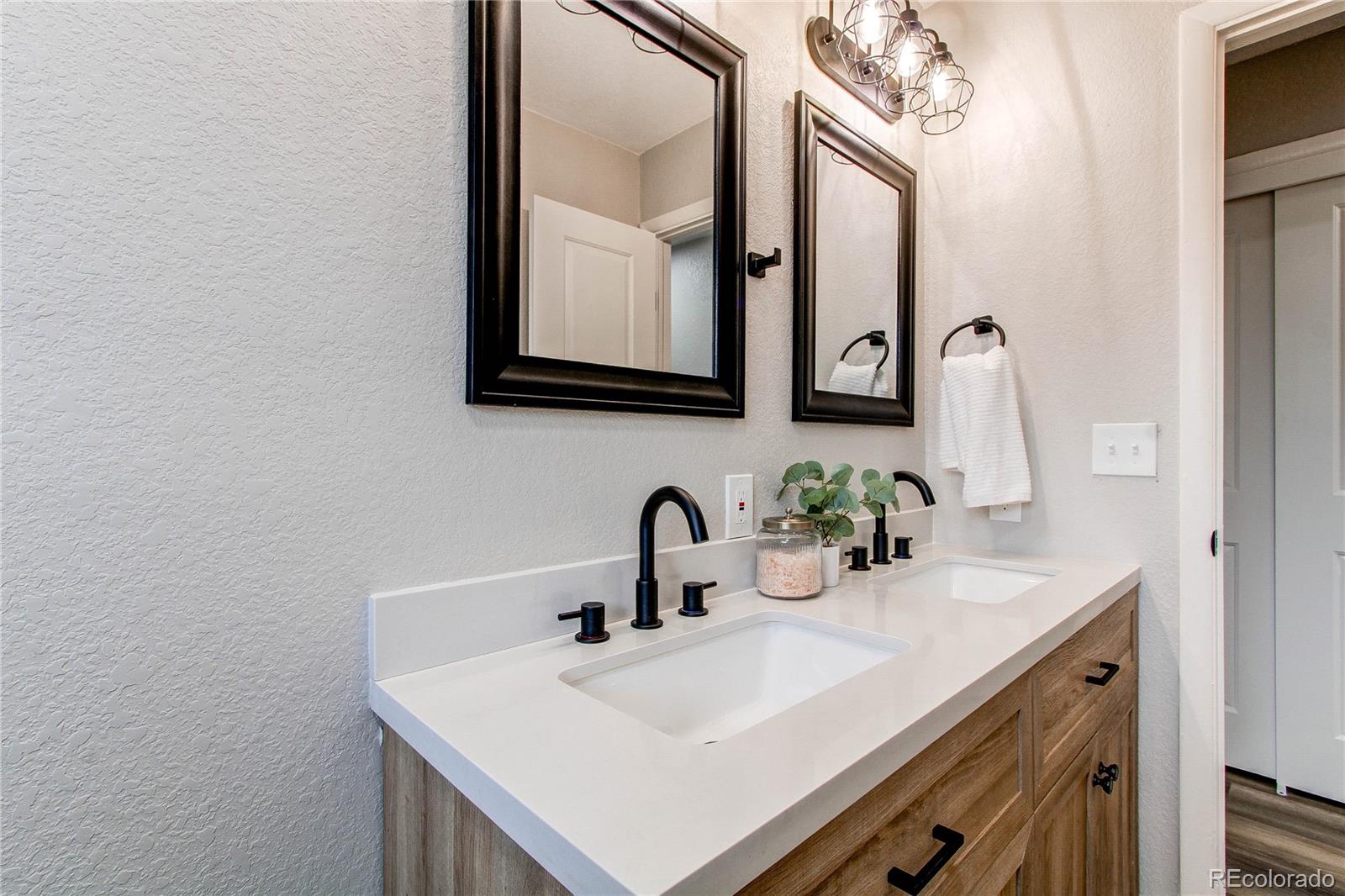 MLS Image #14 for 20  college court,longmont, Colorado