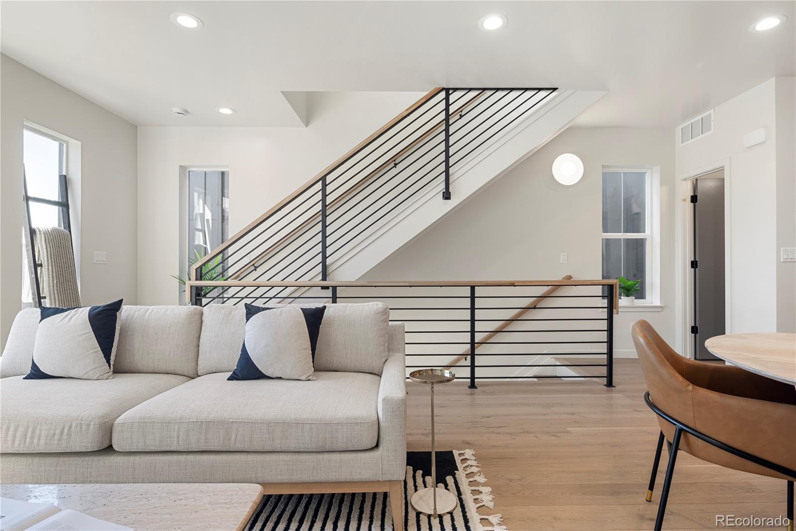 MLS Image #12 for 1262 n stuart street,denver, Colorado
