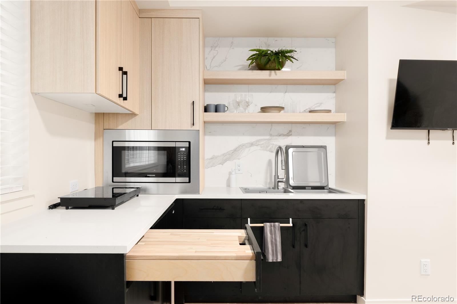 MLS Image #28 for 1262 n stuart street,denver, Colorado