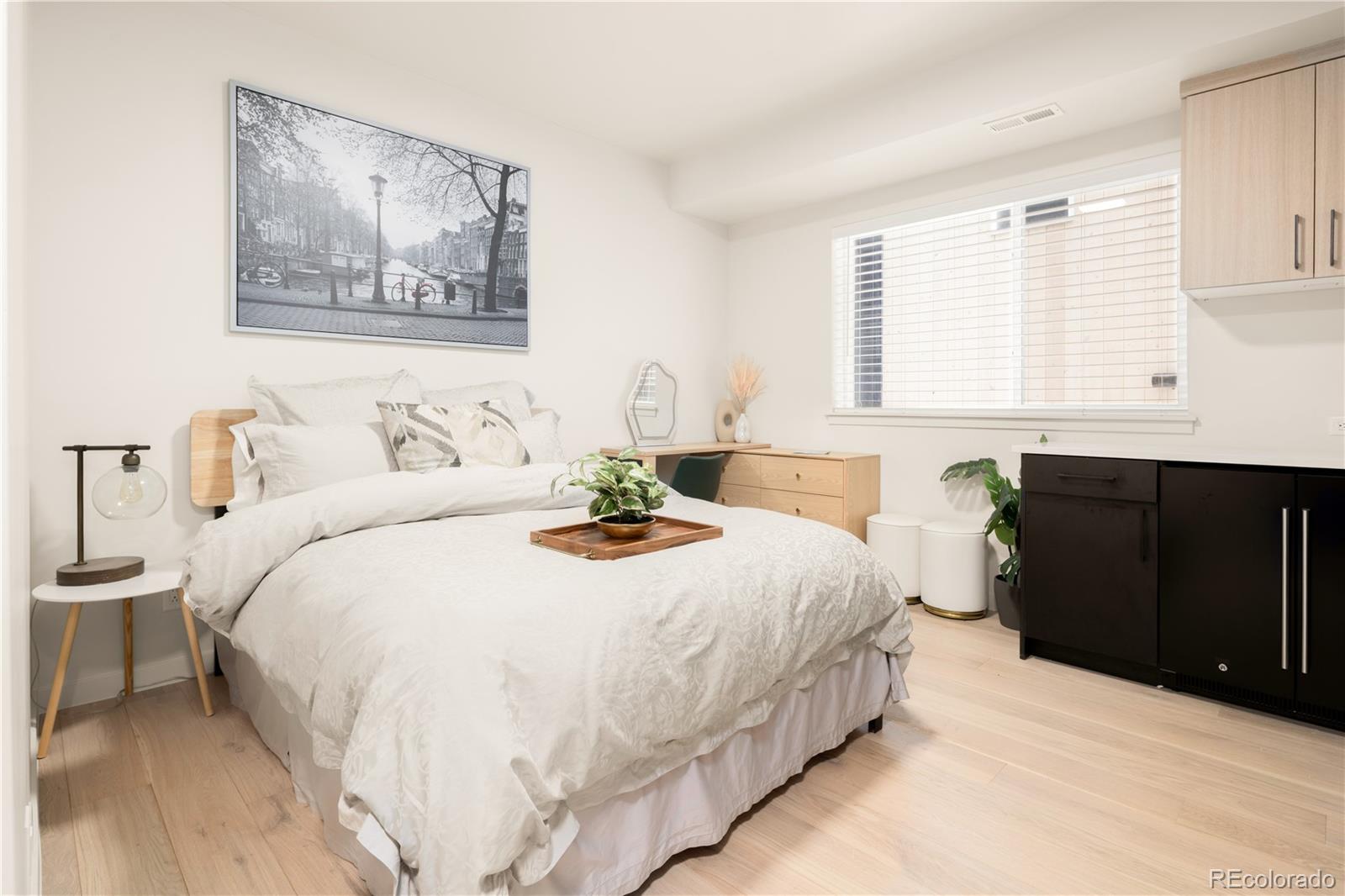 MLS Image #29 for 1262 n stuart street,denver, Colorado