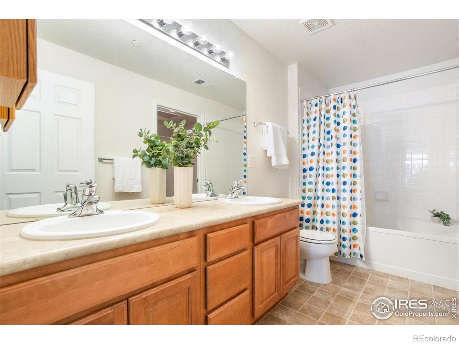 MLS Image #17 for 4885  hahns peak drive,loveland, Colorado