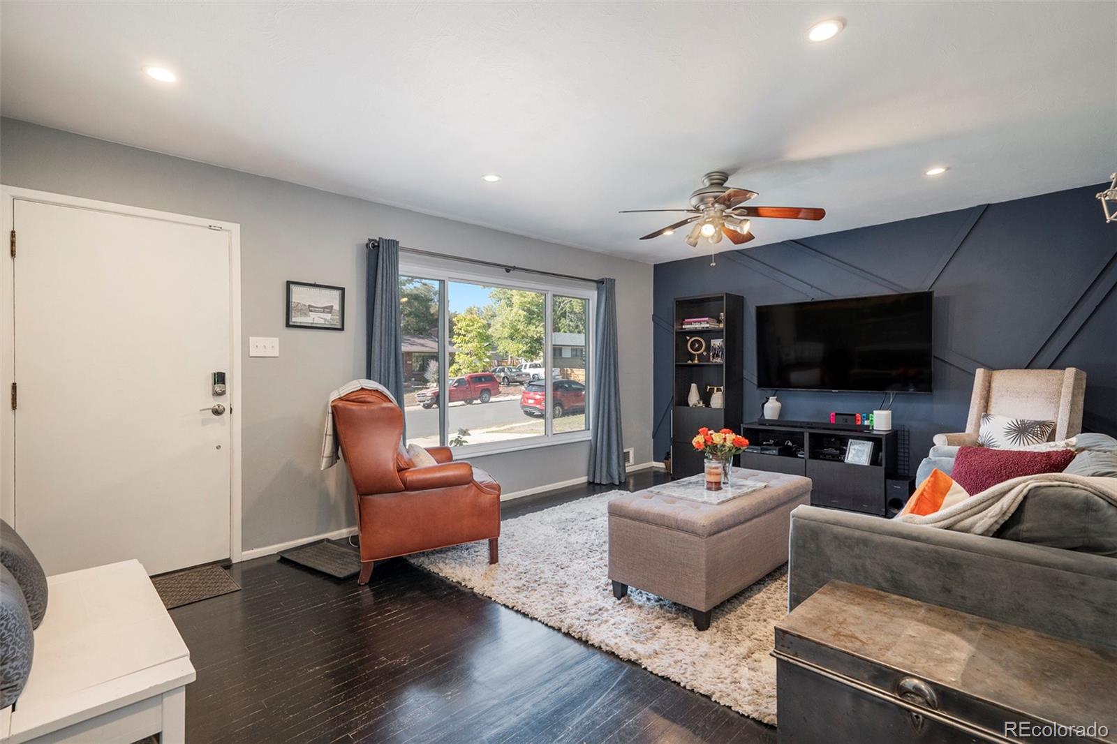 MLS Image #2 for 2926 s wolff street,denver, Colorado