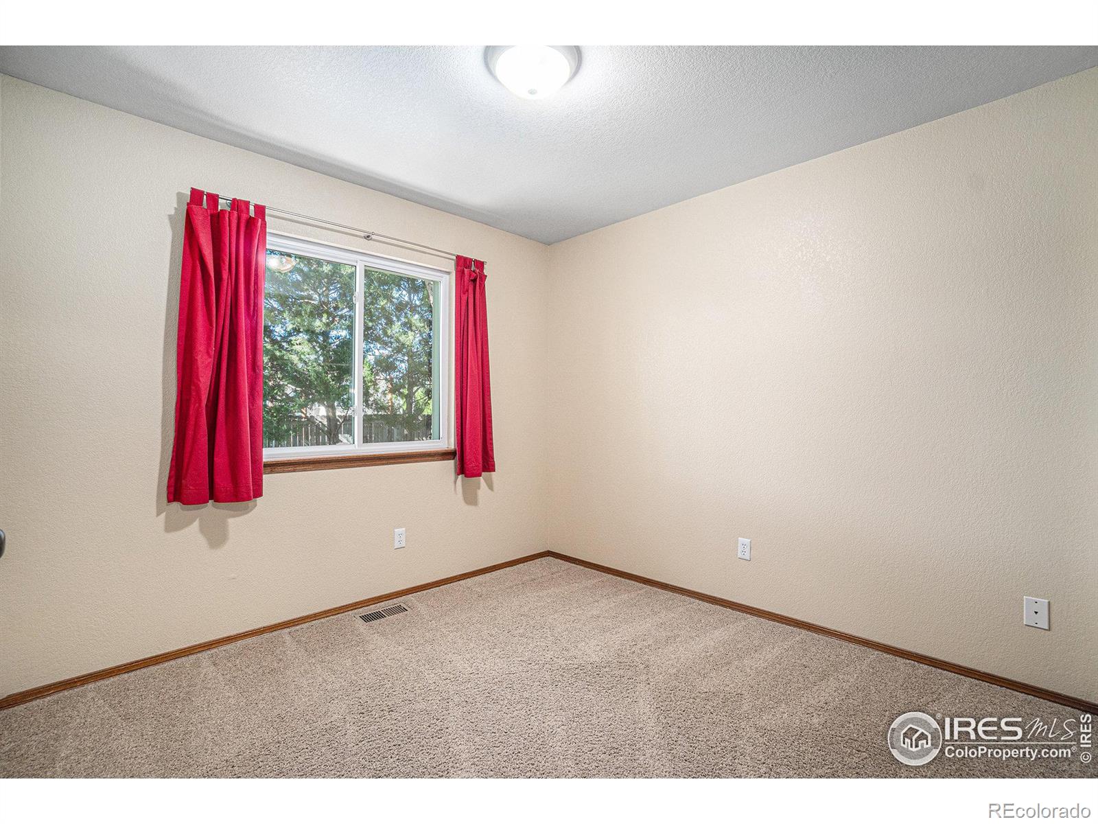 MLS Image #10 for 317 n 45th ave ct,greeley, Colorado