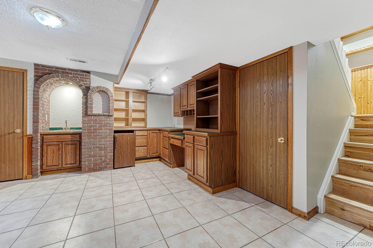 MLS Image #31 for 8410 s upham way,littleton, Colorado