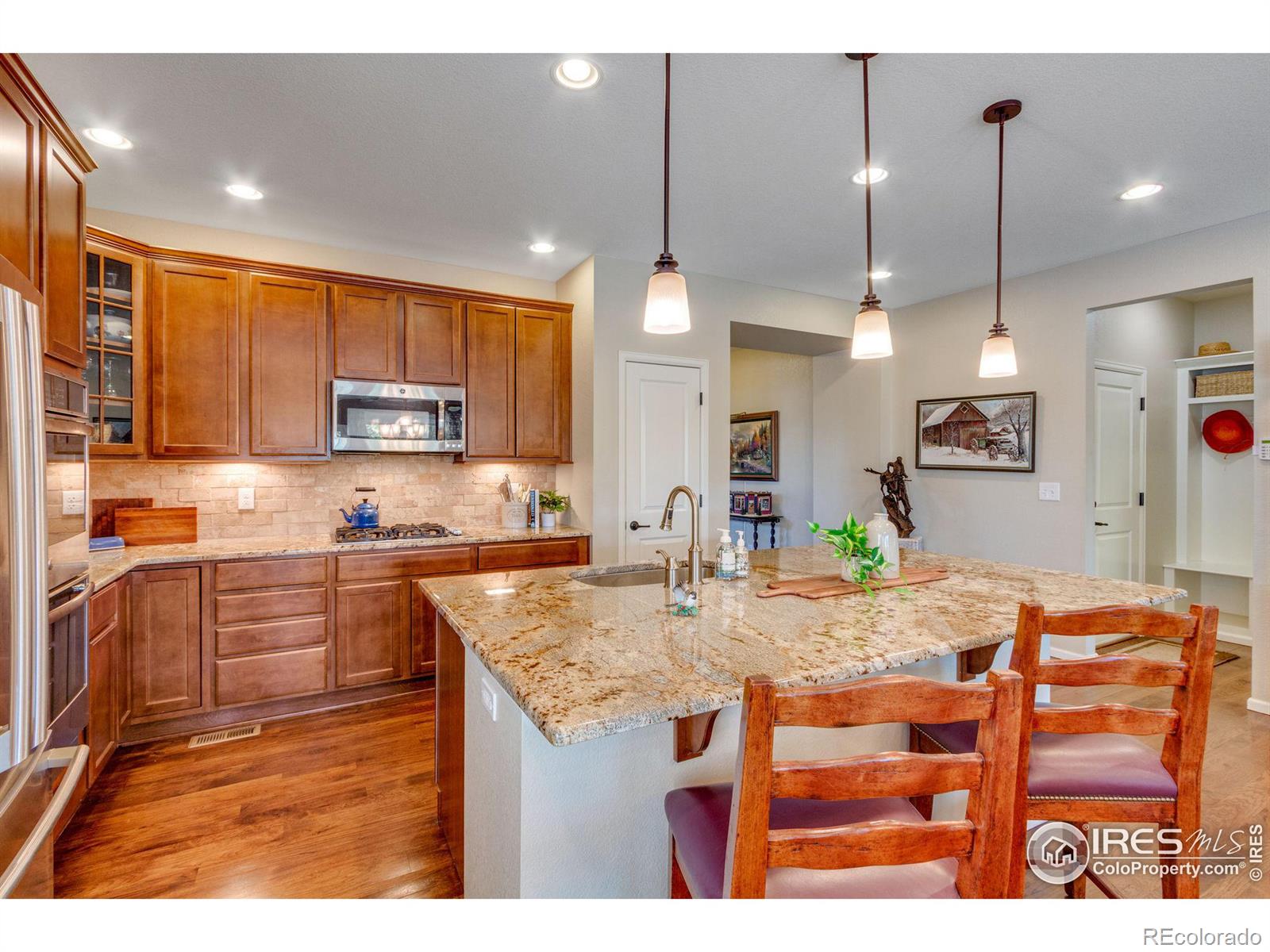 MLS Image #20 for 2914  moulard court,johnstown, Colorado