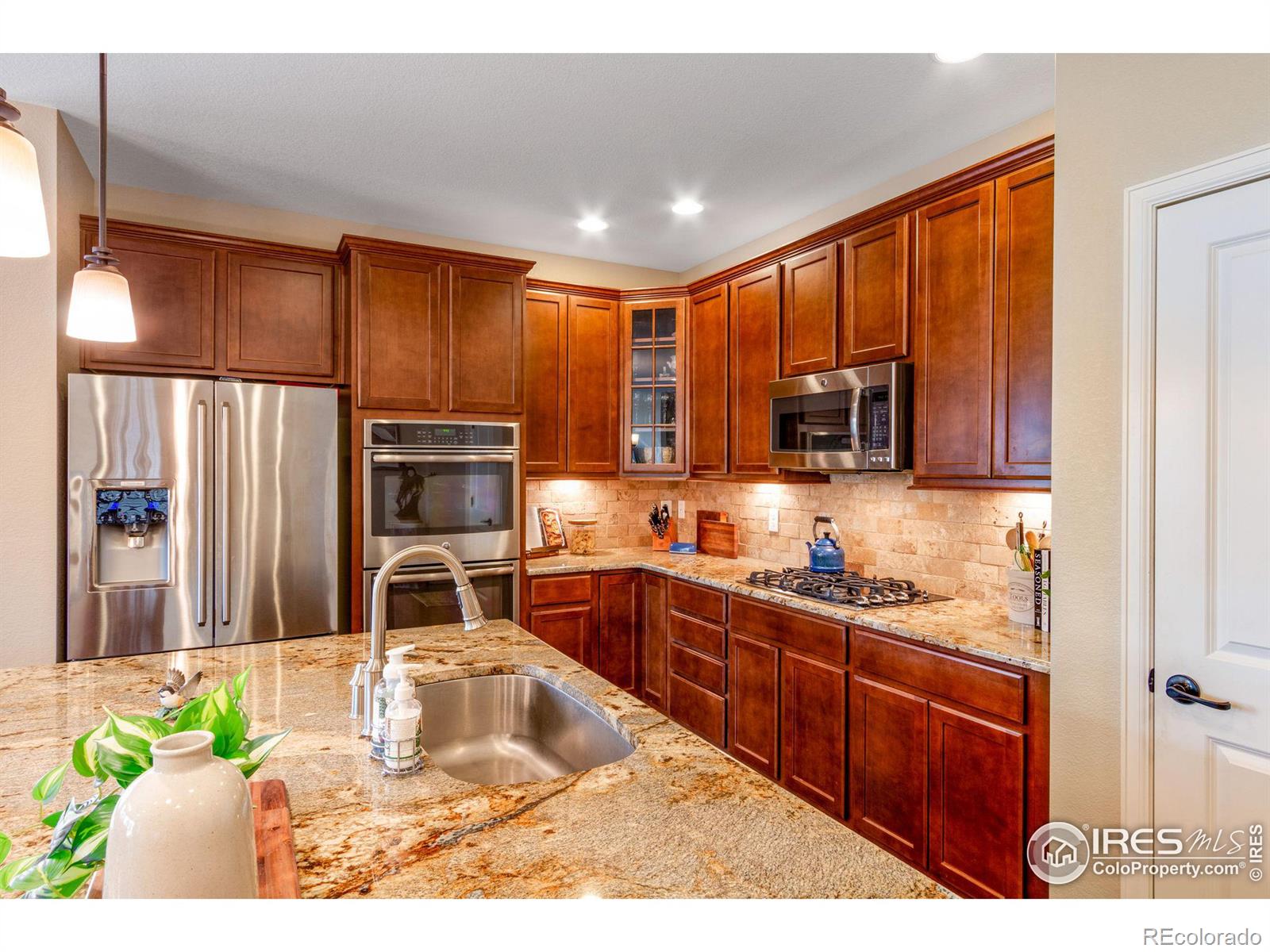 MLS Image #8 for 2914  moulard court,johnstown, Colorado