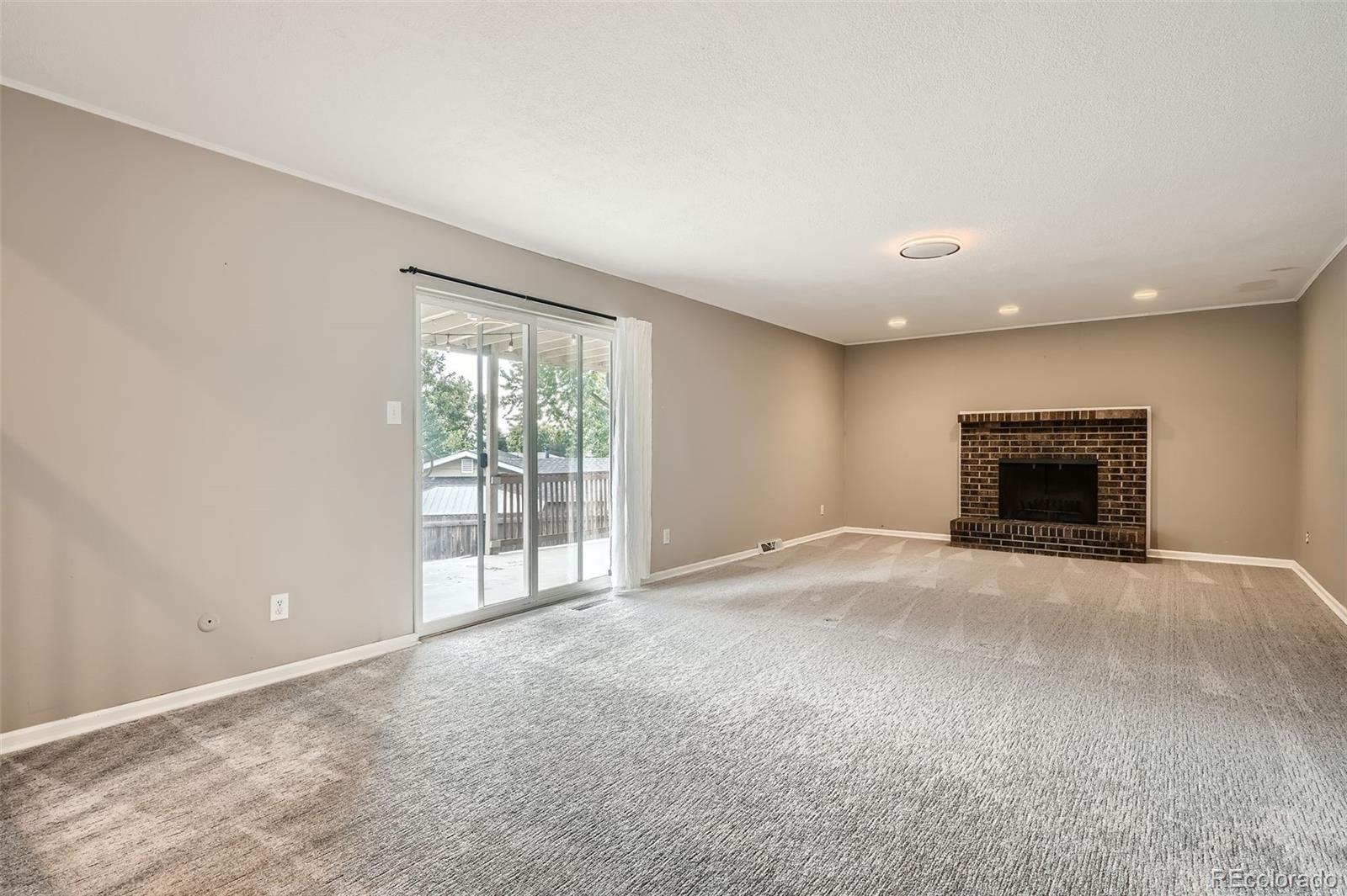 MLS Image #13 for 9014 w harvard drive,lakewood, Colorado