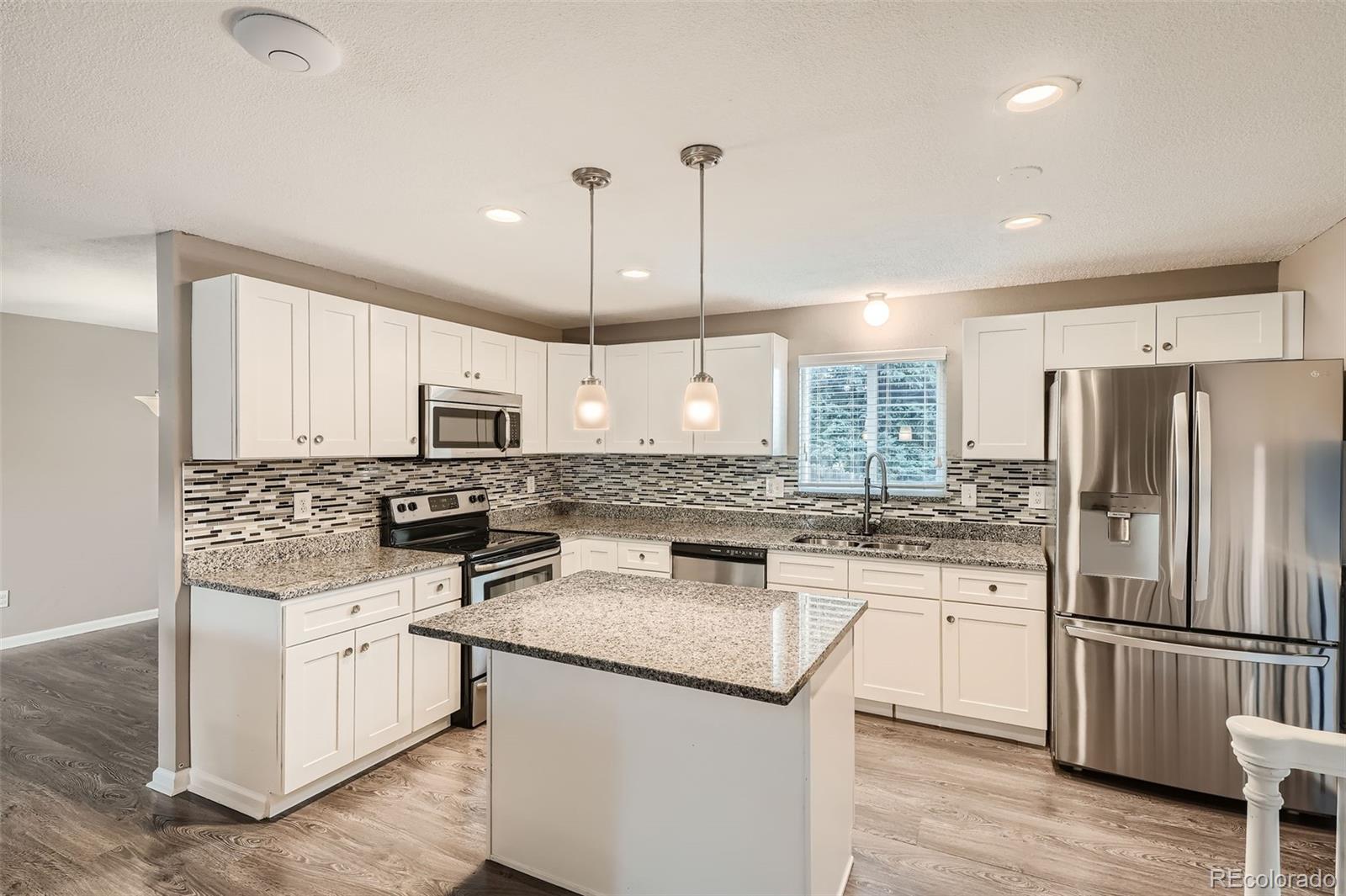 MLS Image #3 for 9014 w harvard drive,lakewood, Colorado