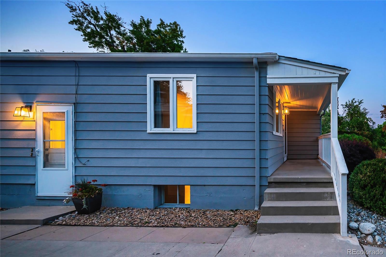 MLS Image #27 for 2561 s williams street,denver, Colorado