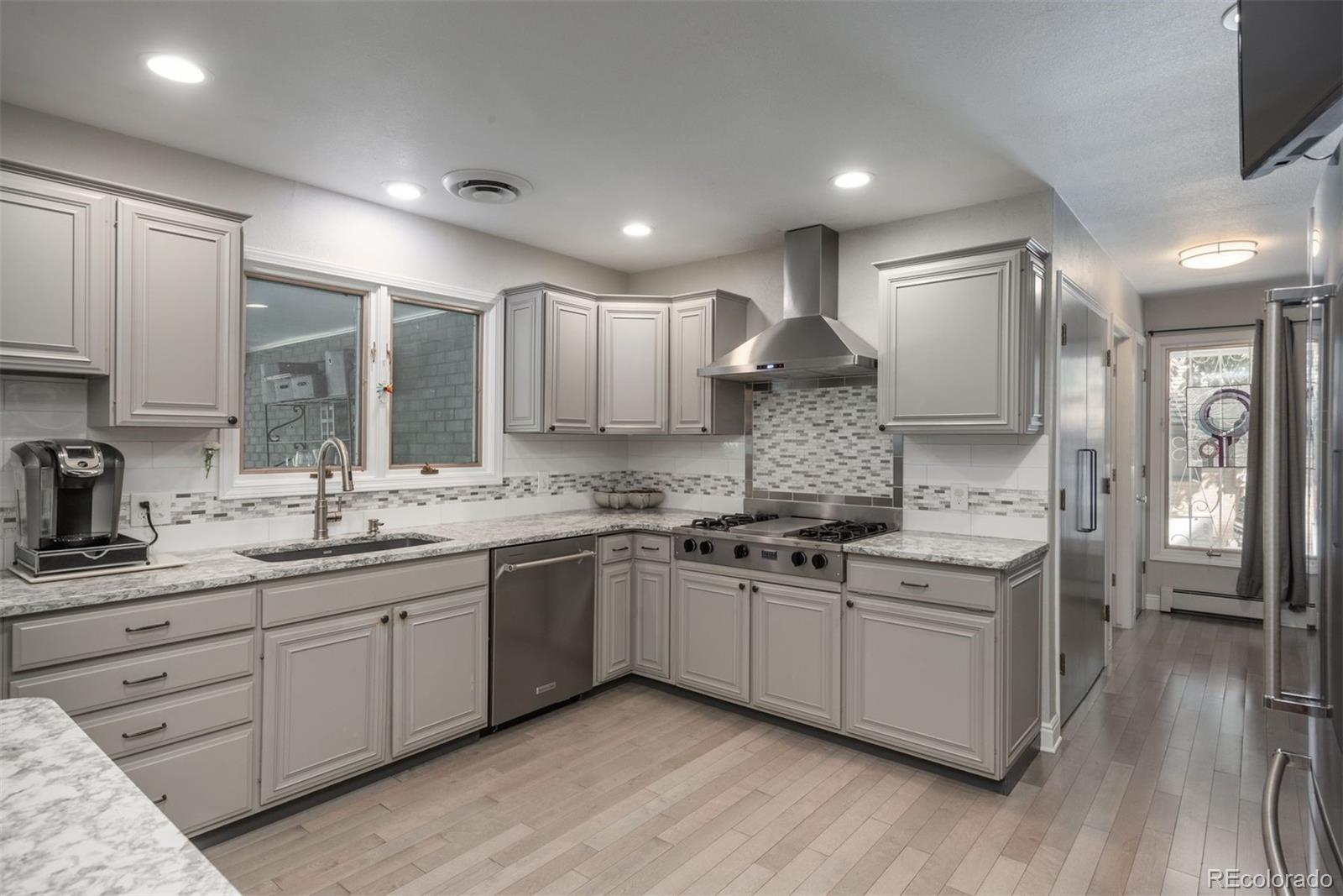 MLS Image #11 for 3961 s magnolia way,denver, Colorado