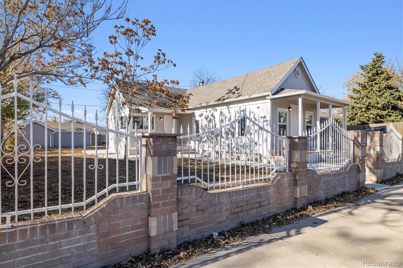 MLS Image #2 for 4725  grant street,denver, Colorado