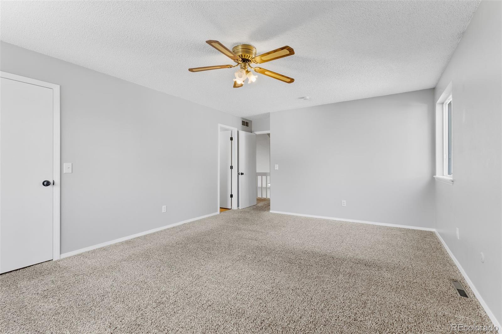 MLS Image #22 for 806 w peakview avenue,littleton, Colorado