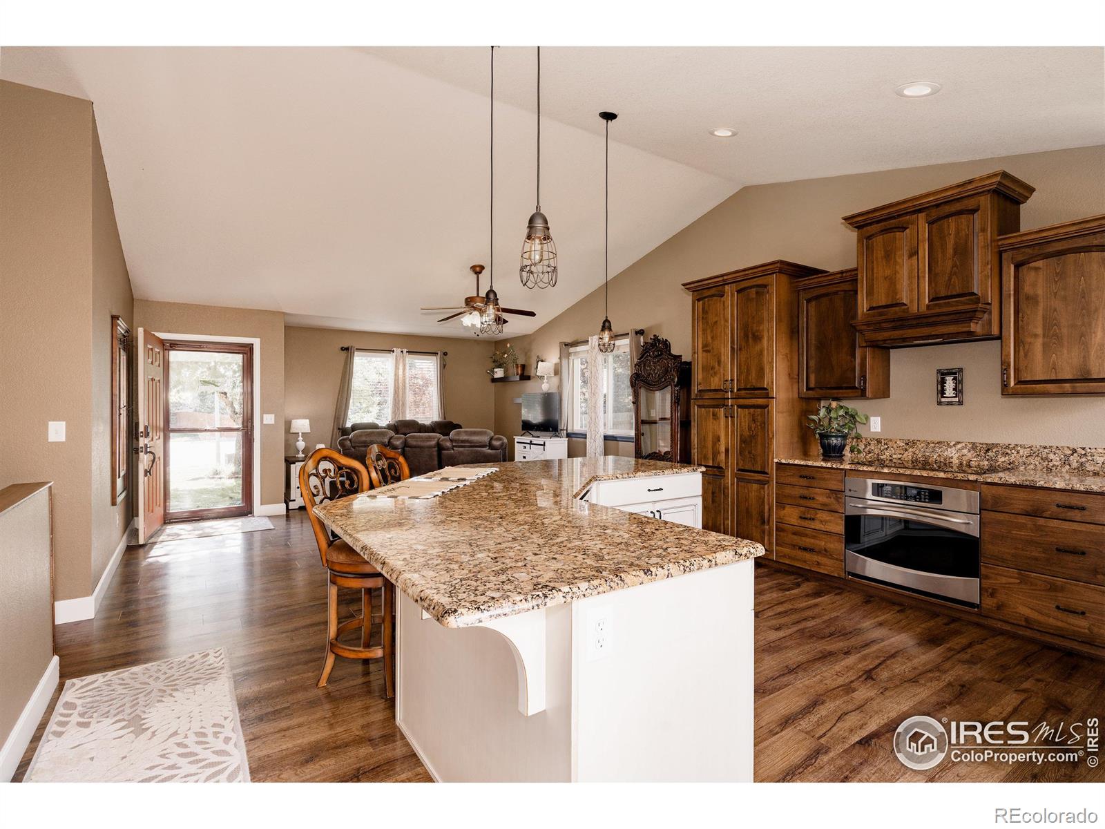 MLS Image #5 for 945 e 4th st rd,eaton, Colorado