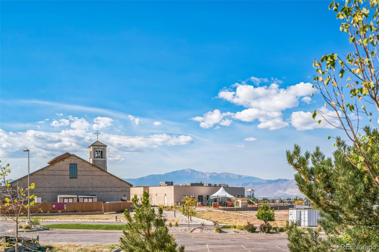 MLS Image #5 for 8735  scarborough drive,colorado springs, Colorado