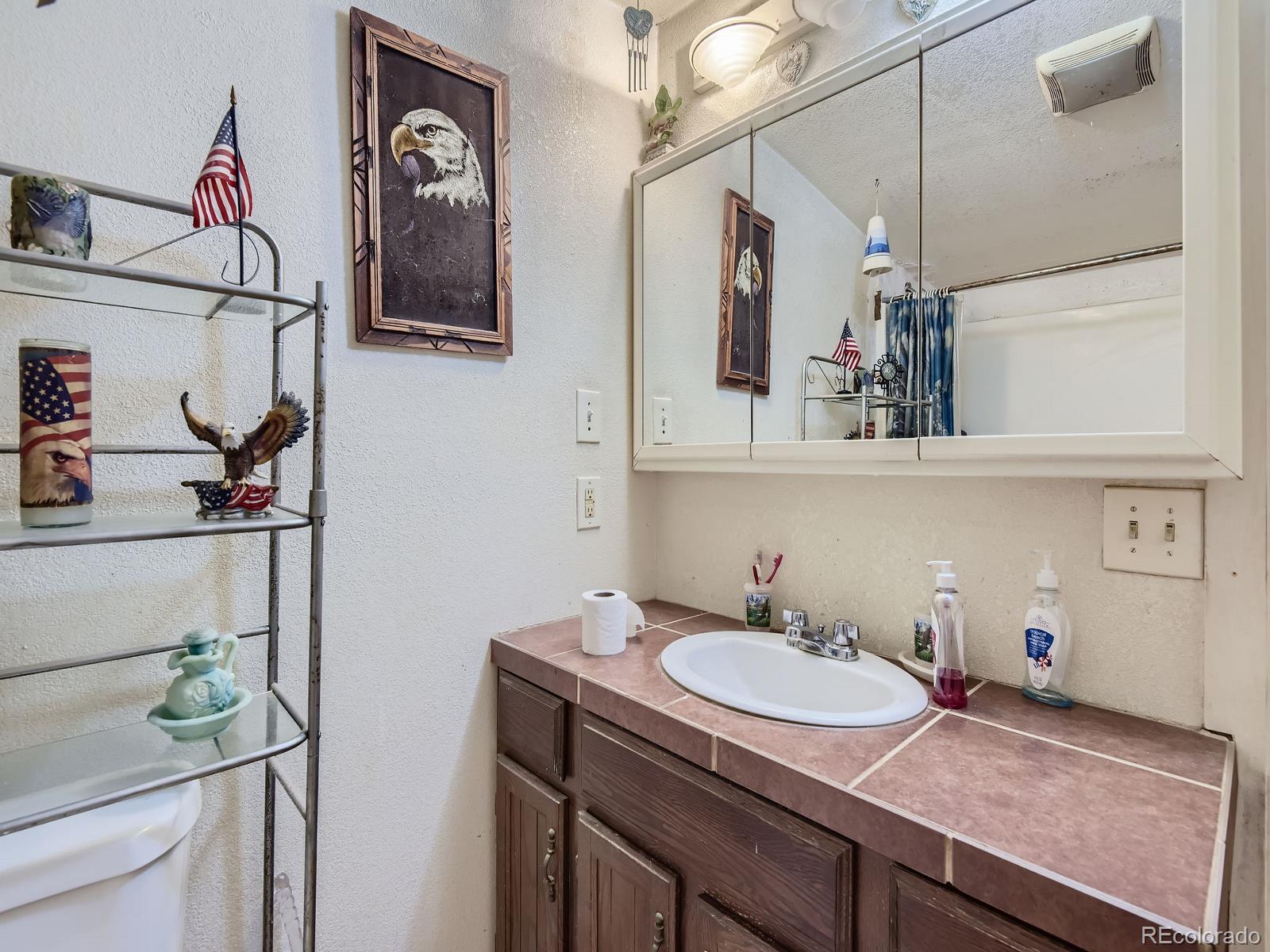 MLS Image #19 for 7040  leyden street,commerce city, Colorado