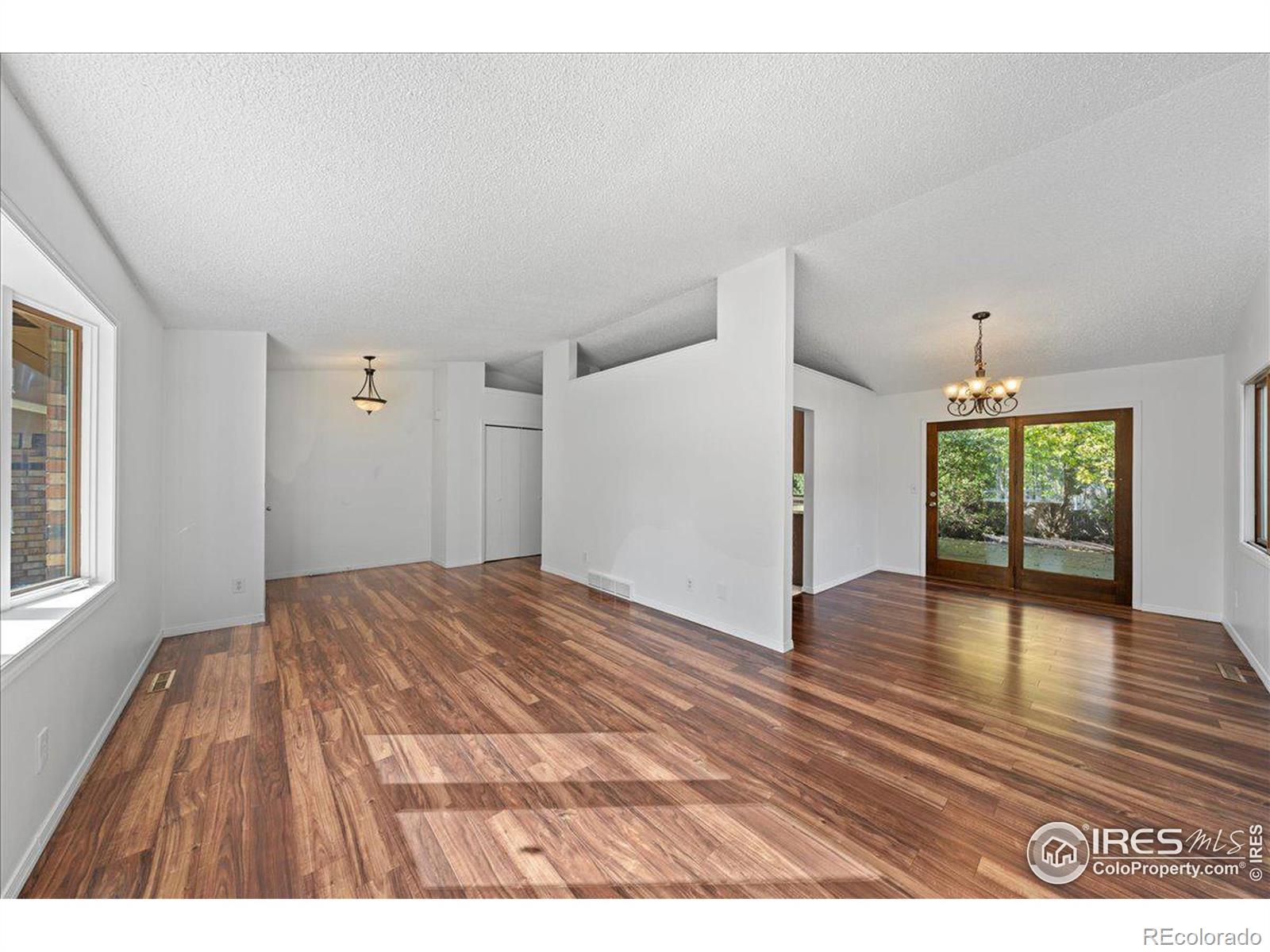 MLS Image #14 for 705  elliott street,longmont, Colorado