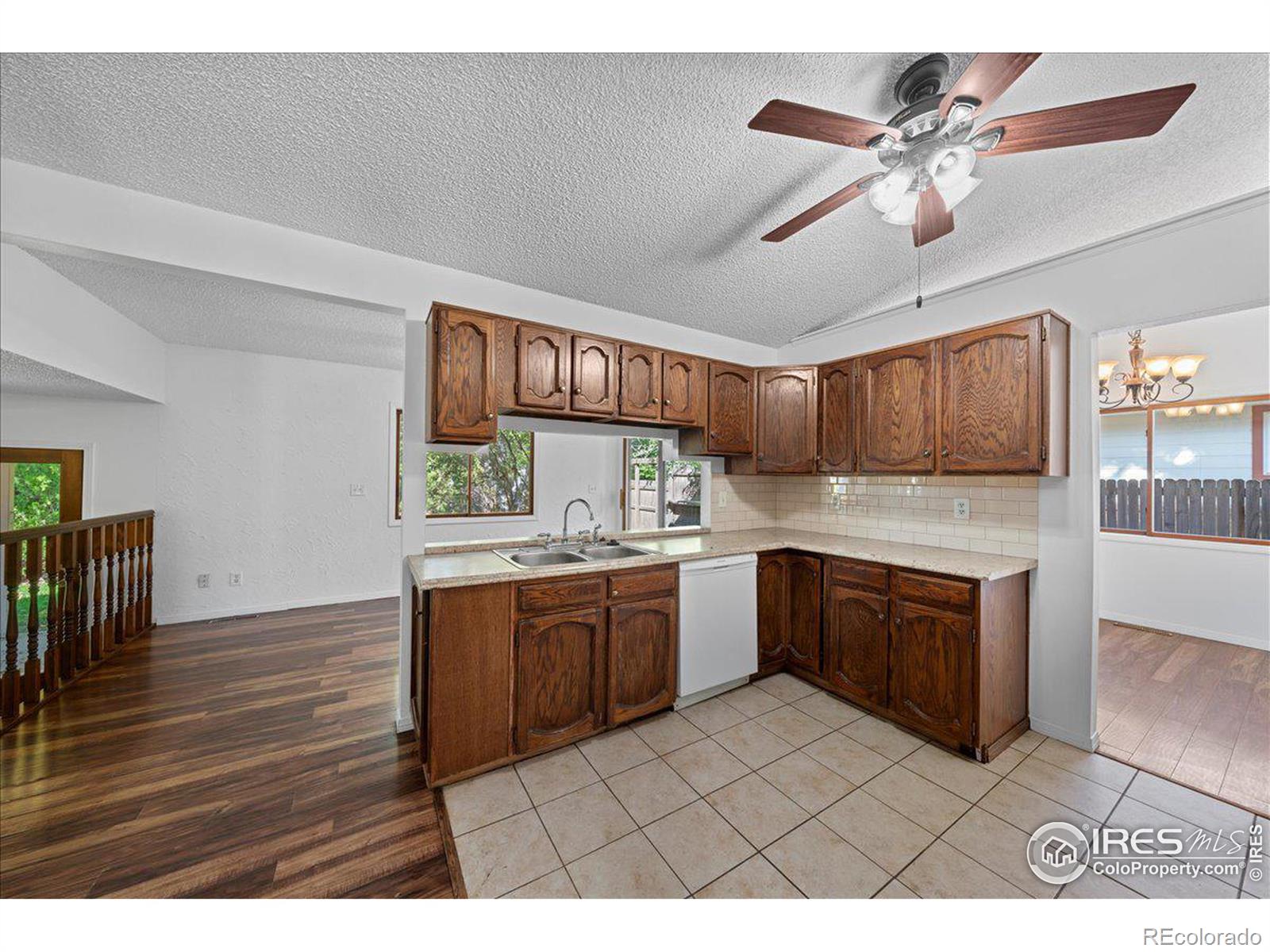MLS Image #8 for 705  elliott street,longmont, Colorado