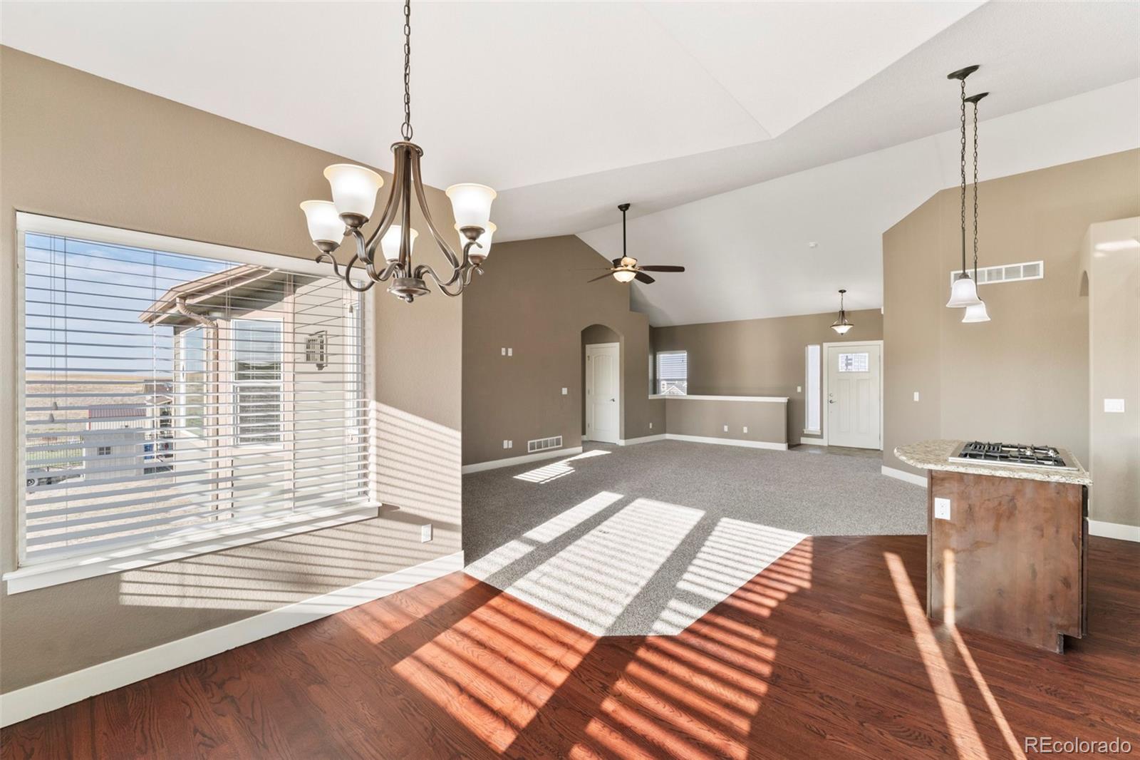 MLS Image #10 for 59304 e commanche way,strasburg, Colorado